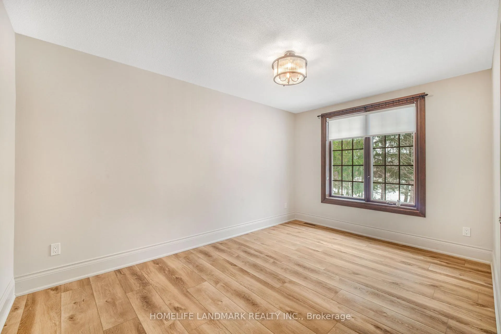 Photo 30 of 10505 Niagara River Parkway, Niagara Falls, Lyons Creek — HOMEH