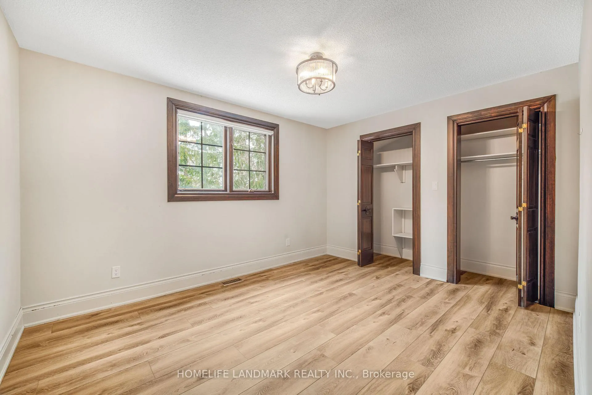 Photo 32 of 10505 Niagara River Parkway, Niagara Falls, Lyons Creek — HOMEH