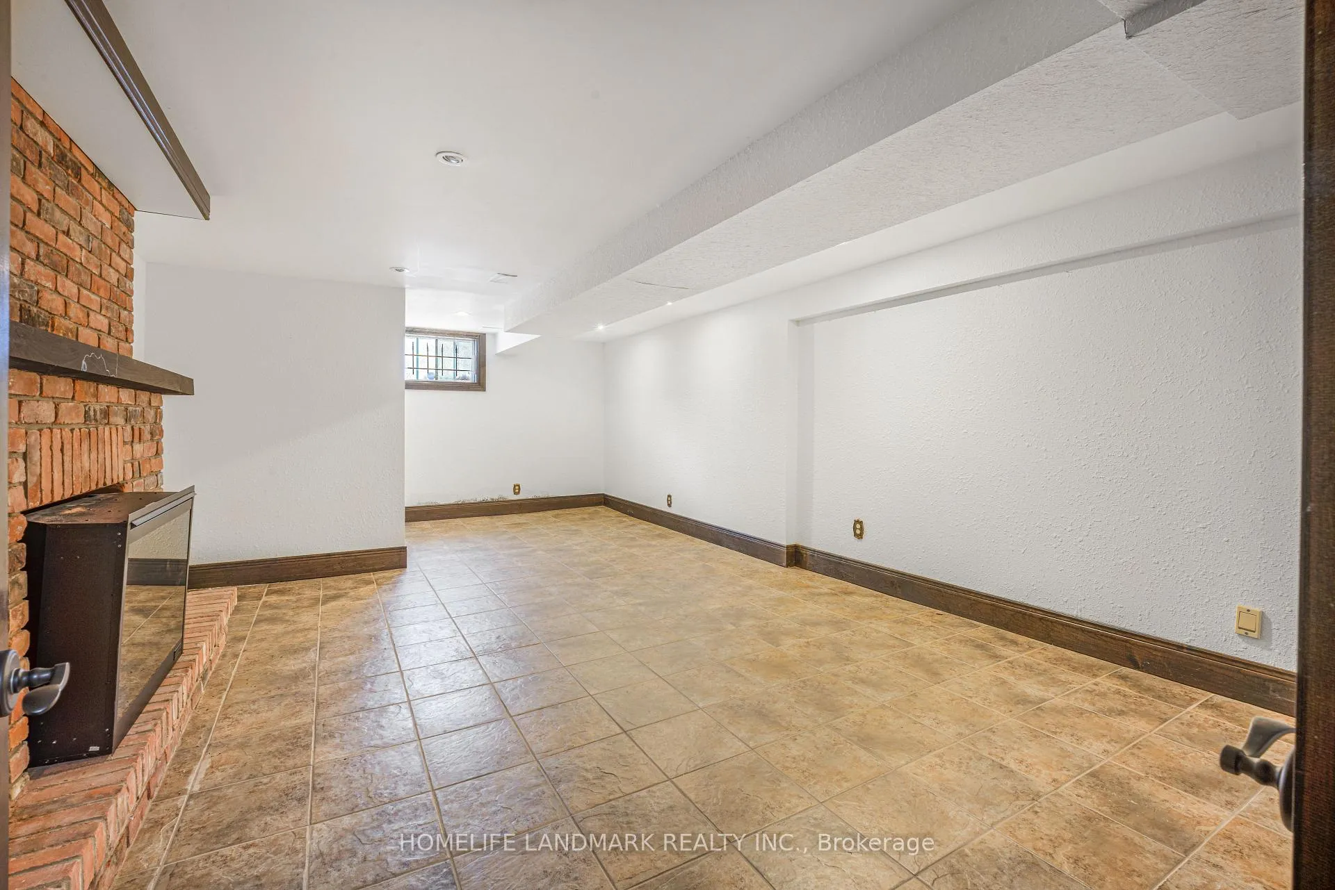 Photo 40 of 10505 Niagara River Parkway, Niagara Falls, Lyons Creek — HOMEH