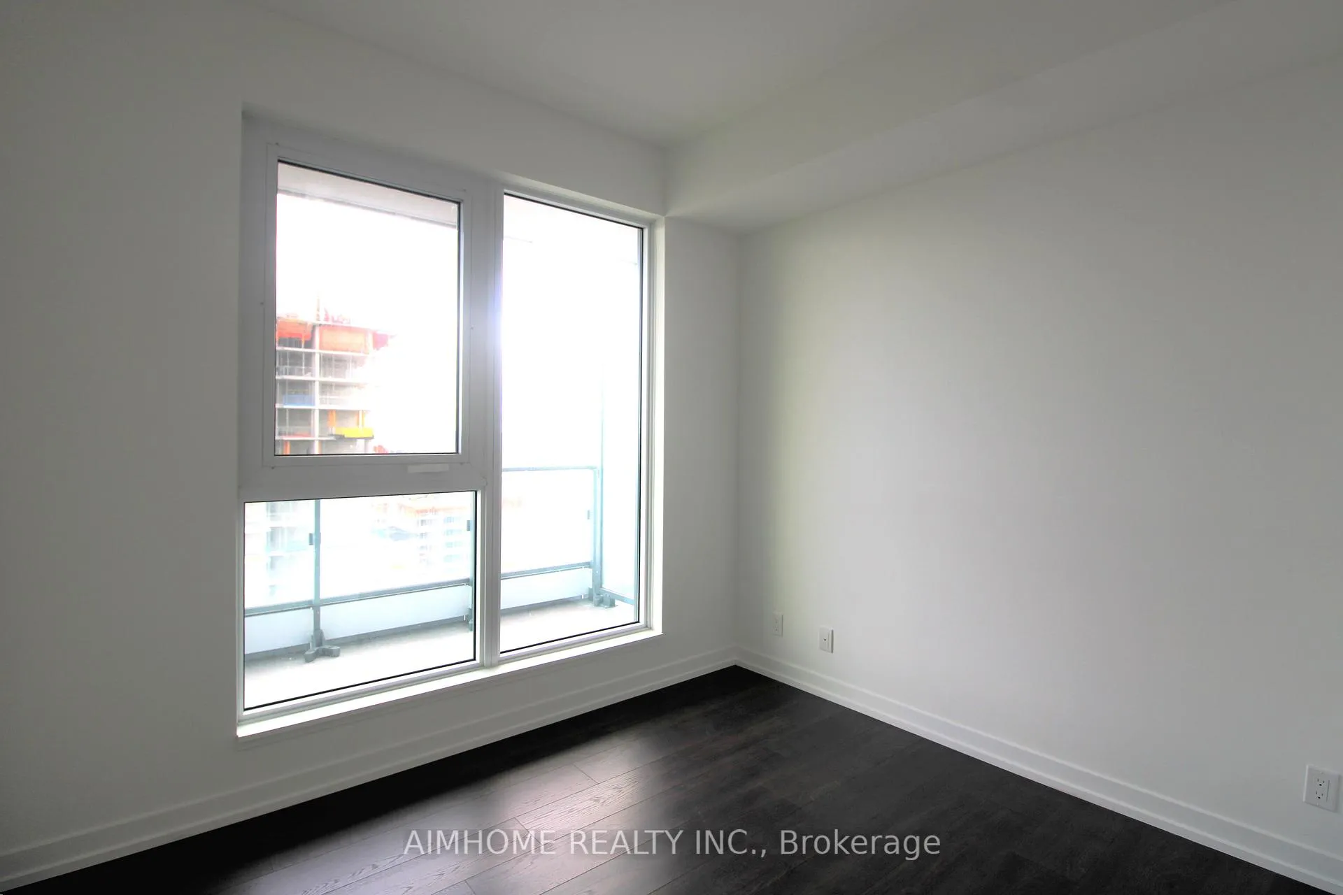 Photo 4 of Unit 3702, 950 Portage Parkway, Vaughan, Vaughan Corporate Centre — HOMEH