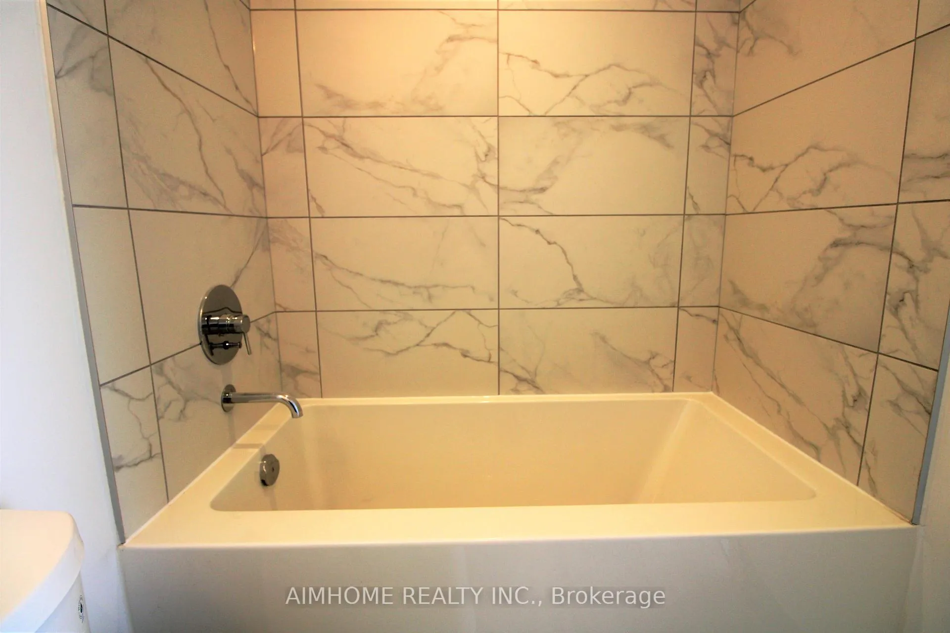 Photo 12 of Unit 3702, 950 Portage Parkway, Vaughan, Vaughan Corporate Centre — HOMEH