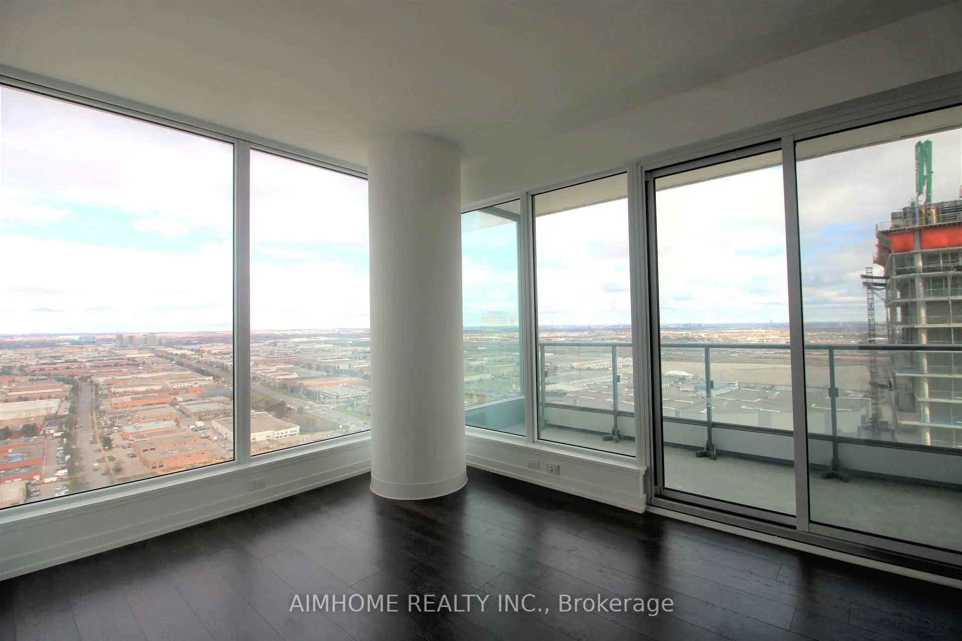 Photo 17 of Unit 3702, 950 Portage Parkway, Vaughan, Vaughan Corporate Centre — HOMEH