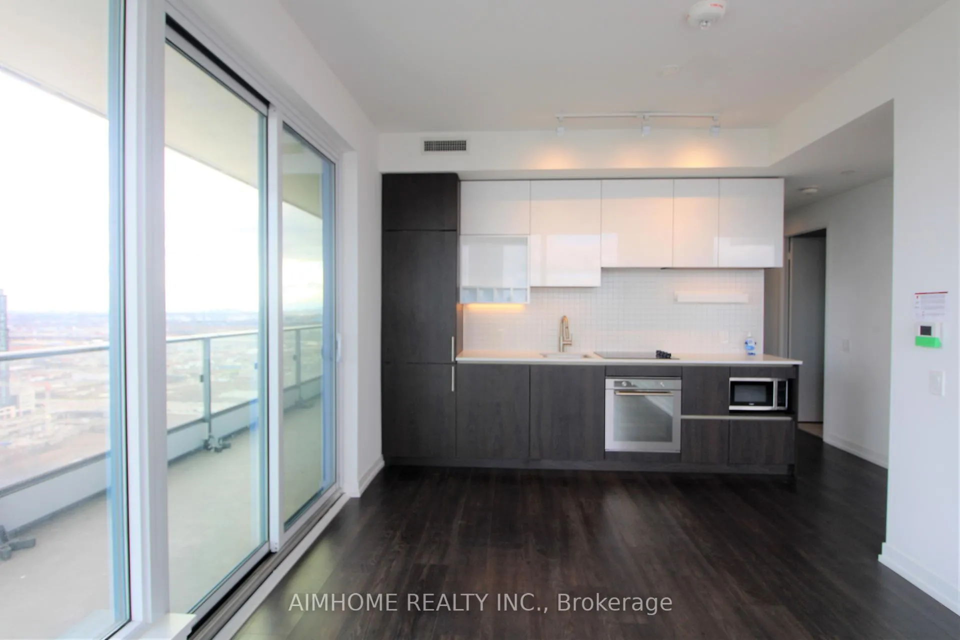 Photo 19 of Unit 3702, 950 Portage Parkway, Vaughan, Vaughan Corporate Centre — HOMEH