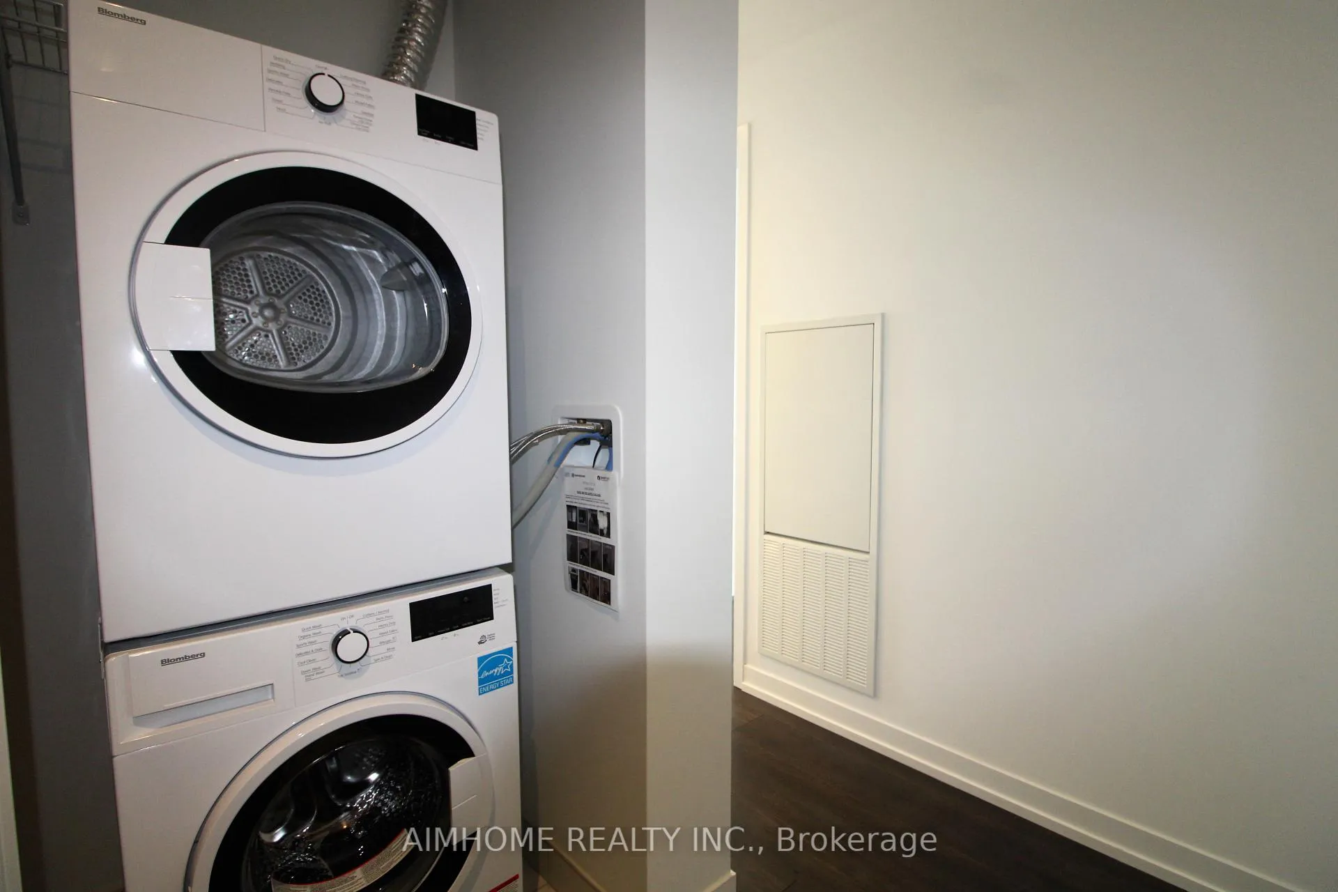 Photo 21 of Unit 3702, 950 Portage Parkway, Vaughan, Vaughan Corporate Centre — HOMEH