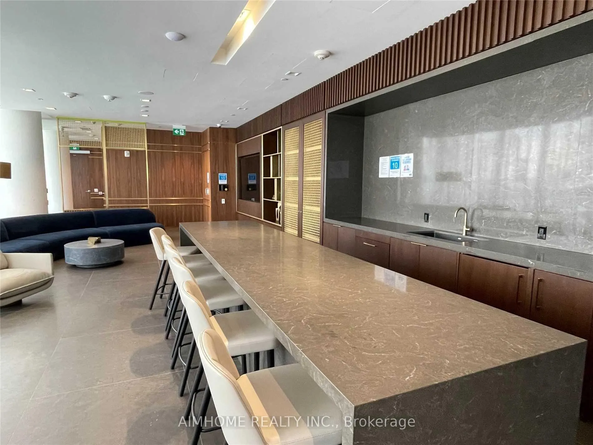 Photo 28 of Unit 3702, 950 Portage Parkway, Vaughan, Vaughan Corporate Centre — HOMEH