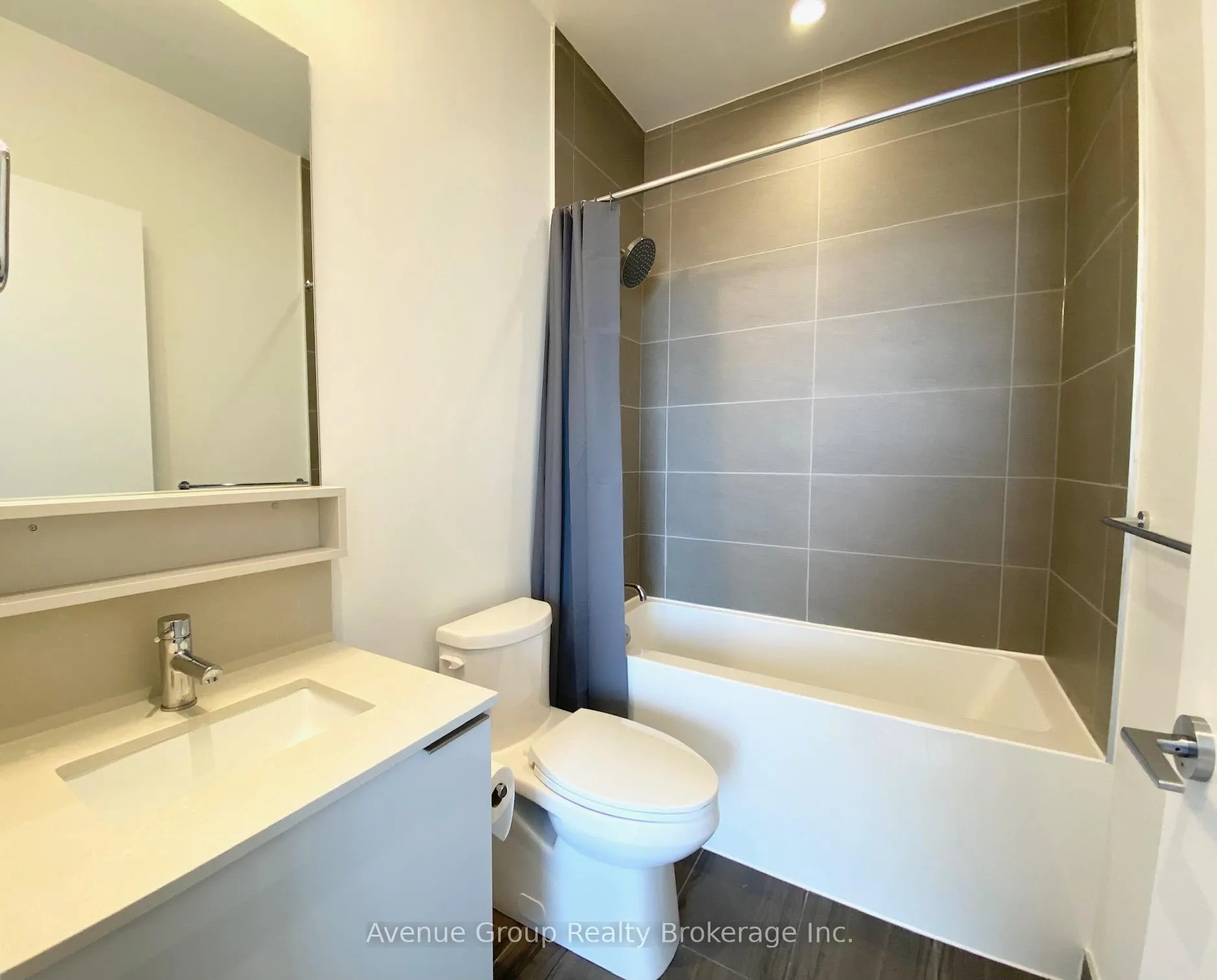 Photo 9 of Unit 2801, 898 Portage Parkway, Vaughan, Vaughan Corporate Centre — HOMEH
