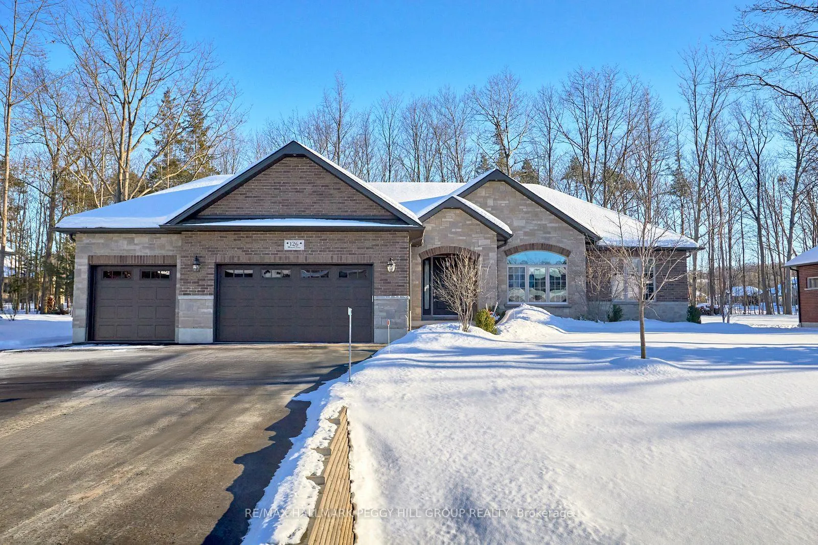 Photo 1 of 126 Mennill Drive, Springwater, Snow Valley — HOMEH