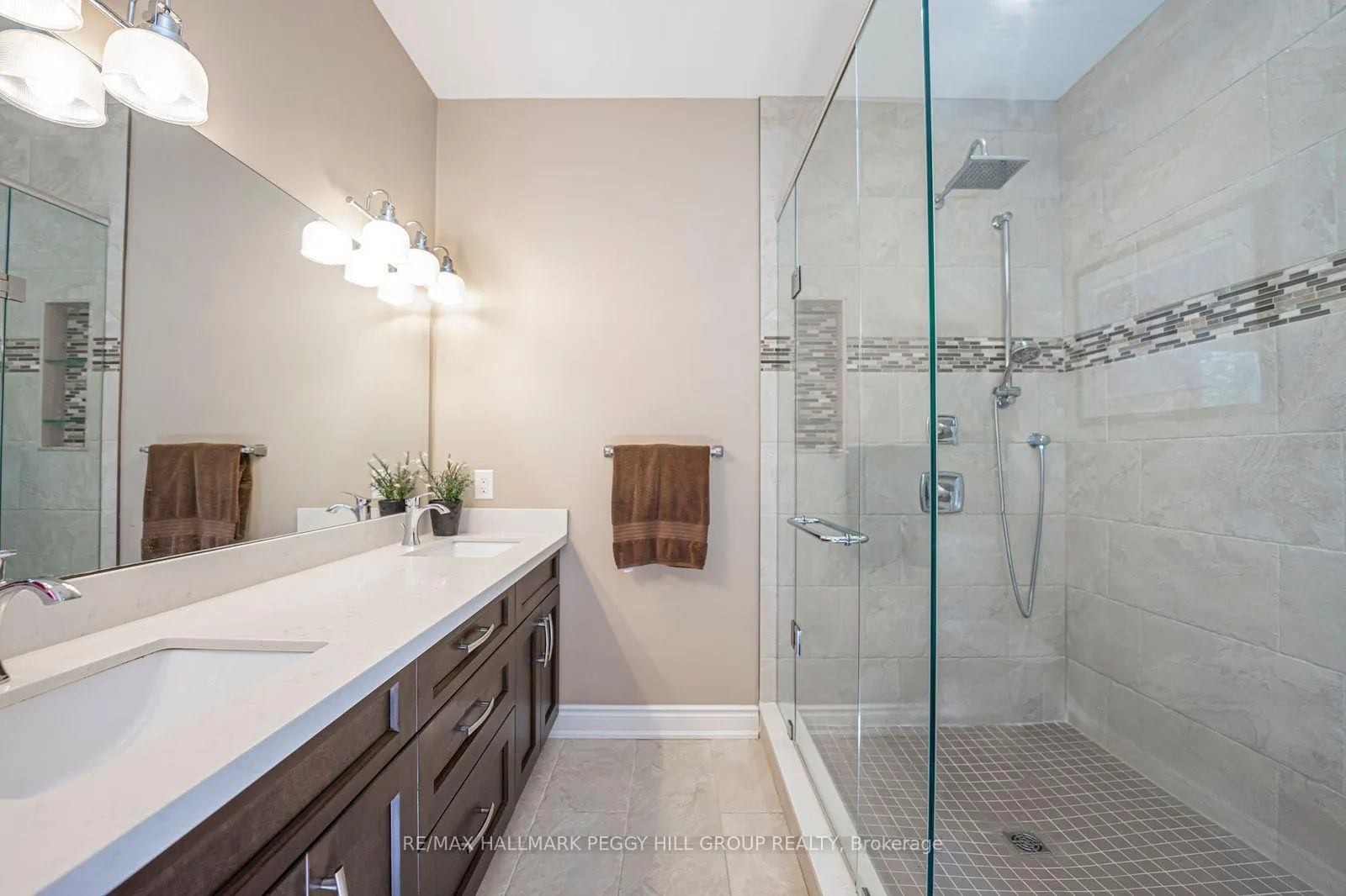 Photo 11 of 126 Mennill Drive, Springwater, Snow Valley — HOMEH