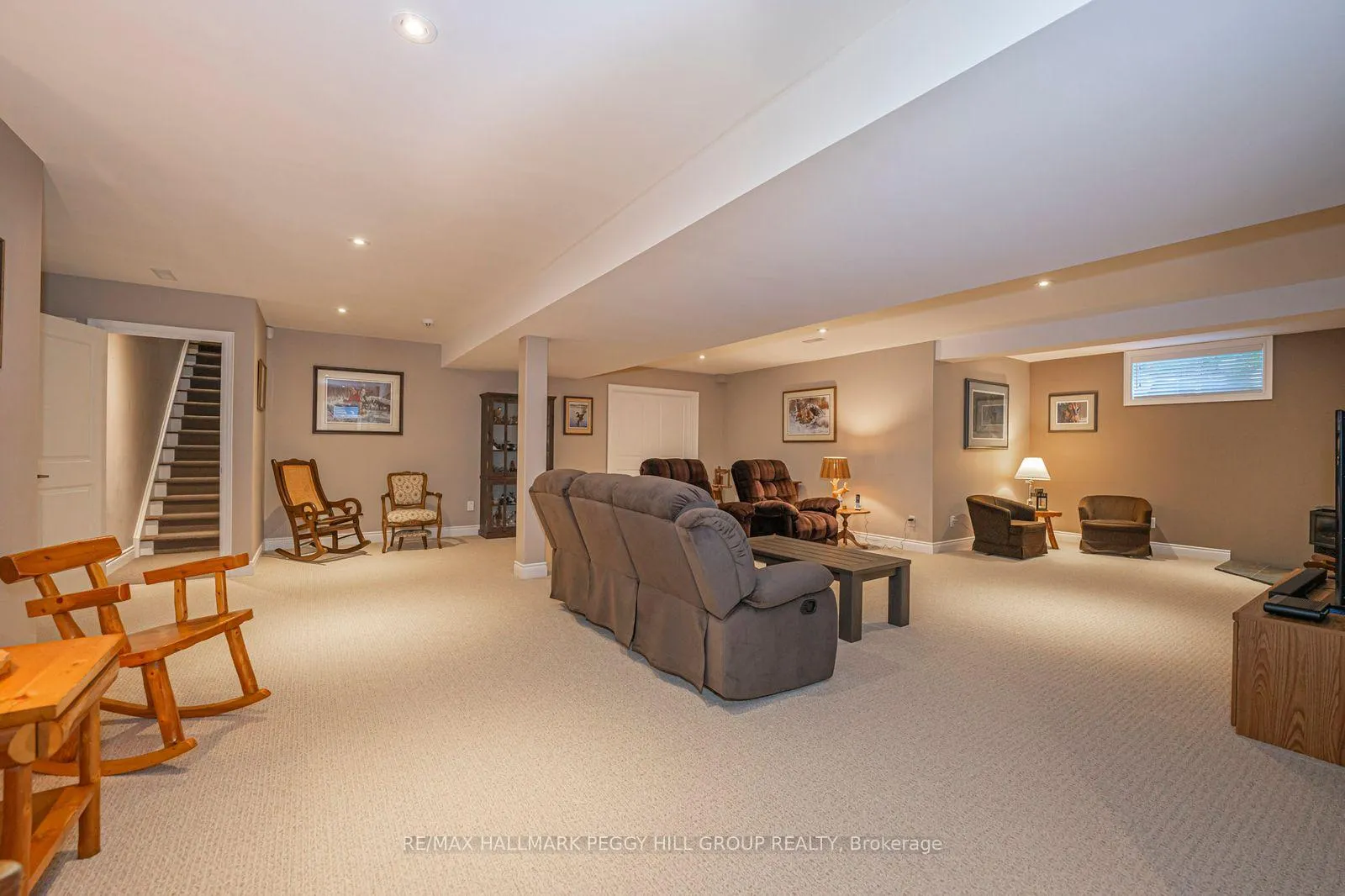 Photo 16 of 126 Mennill Drive, Springwater, Snow Valley — HOMEH