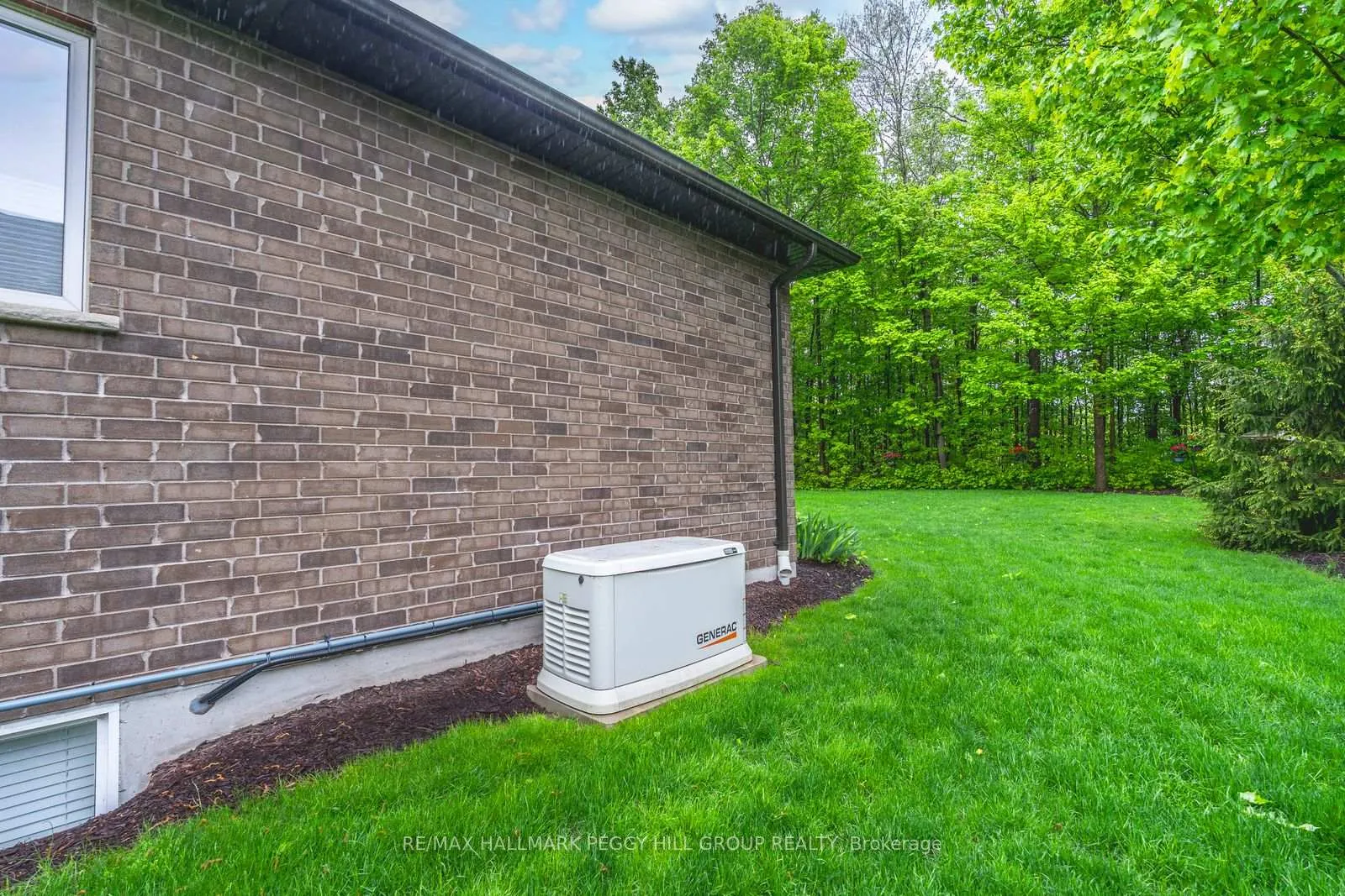 Photo 26 of 126 Mennill Drive, Springwater, Snow Valley — HOMEH