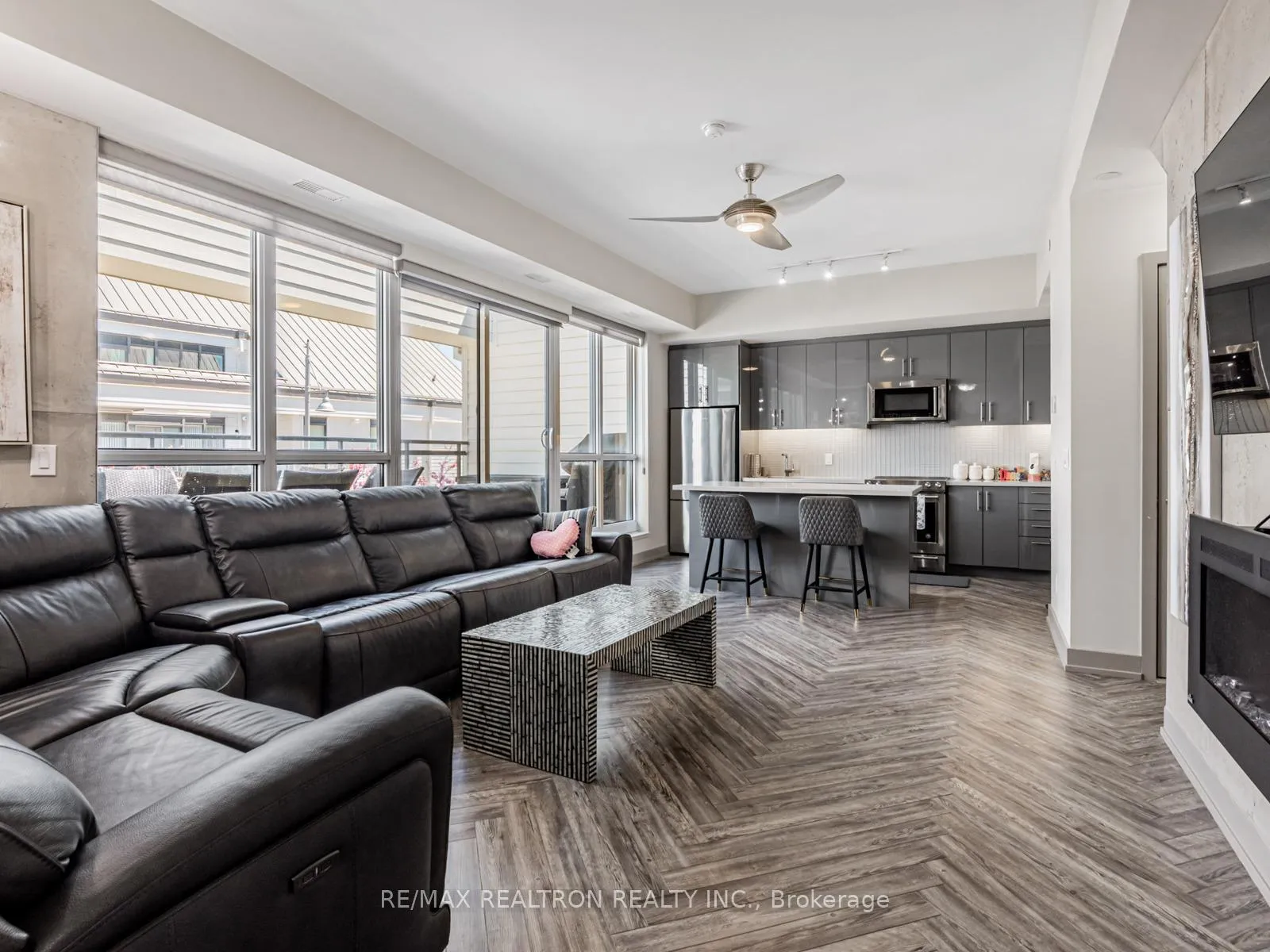 Photo 7 of Unit 133, 331 Broward Way, Innisfil, Rural Innisfil — HOMEH