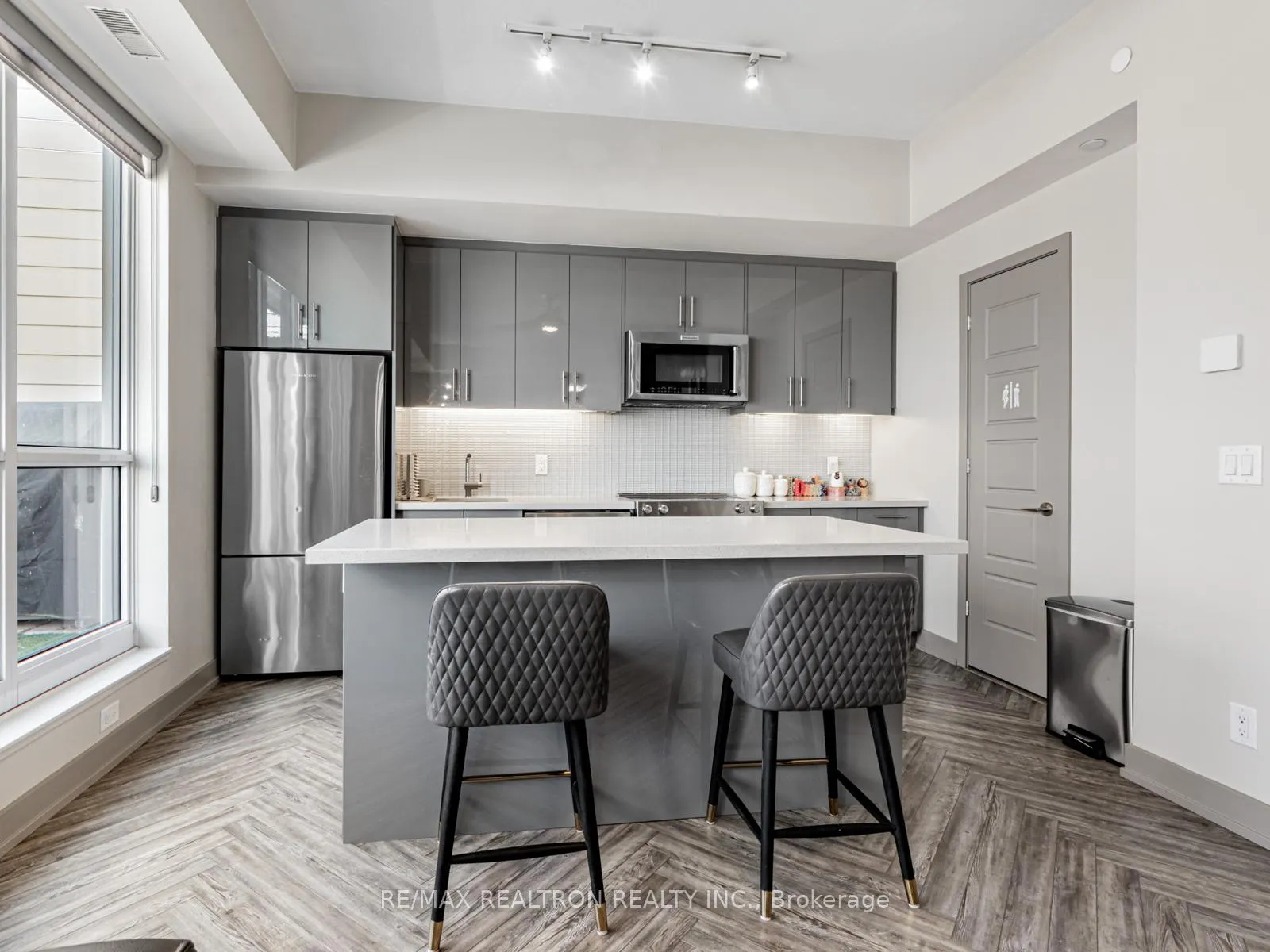 Photo 11 of Unit 133, 331 Broward Way, Innisfil, Rural Innisfil — HOMEH