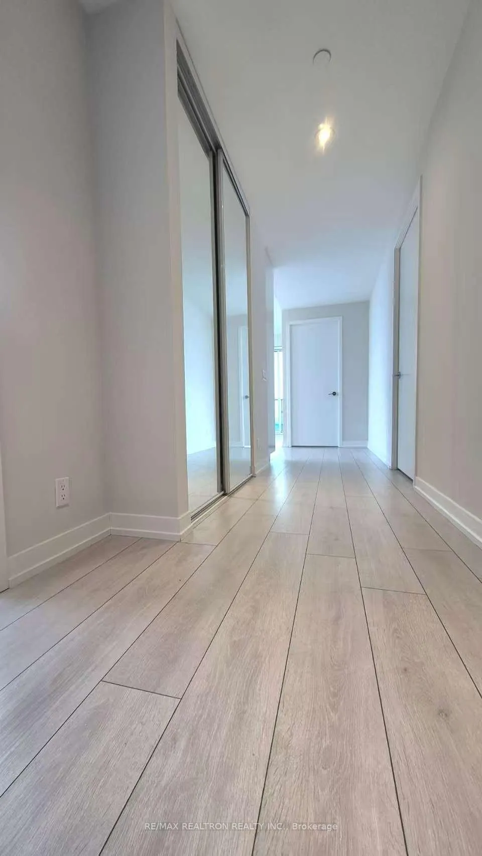 Photo 1 of Unit 5010, 898 Portage Parkway, Vaughan, Vaughan Corporate Centre — HOMEH