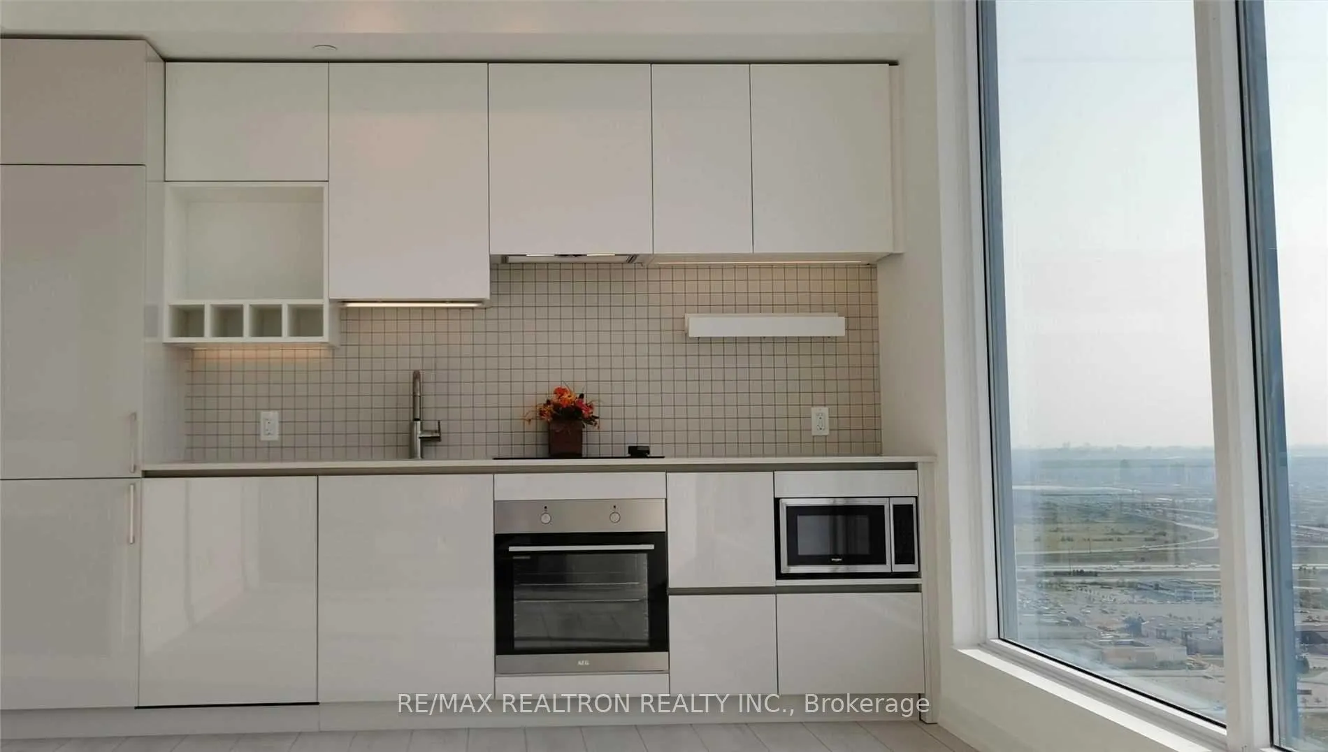 Photo 6 of Unit 5010, 898 Portage Parkway, Vaughan, Vaughan Corporate Centre — HOMEH