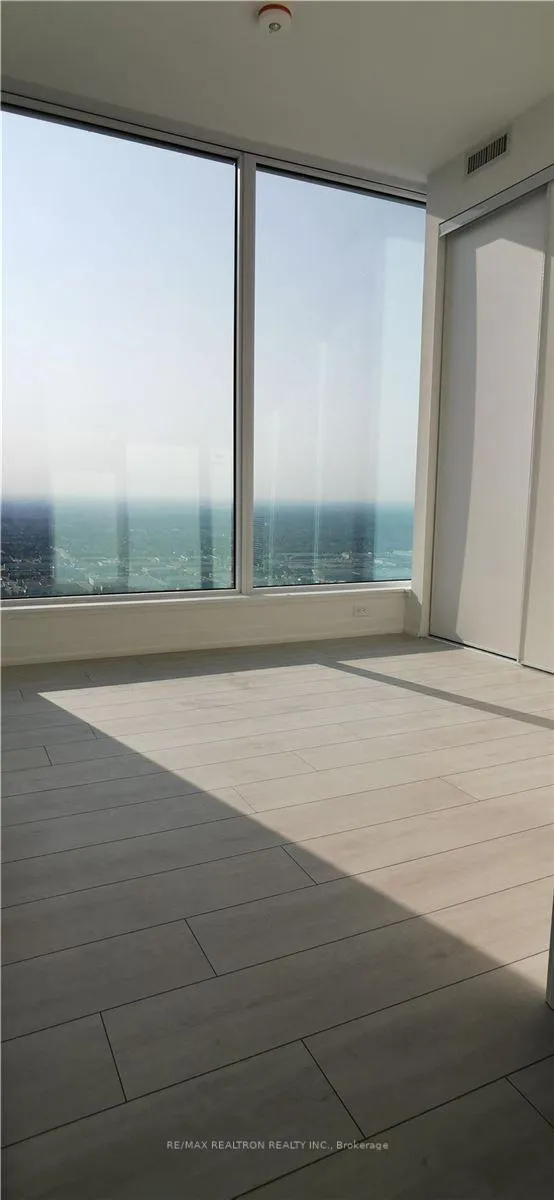 Photo 9 of Unit 5010, 898 Portage Parkway, Vaughan, Vaughan Corporate Centre — HOMEH