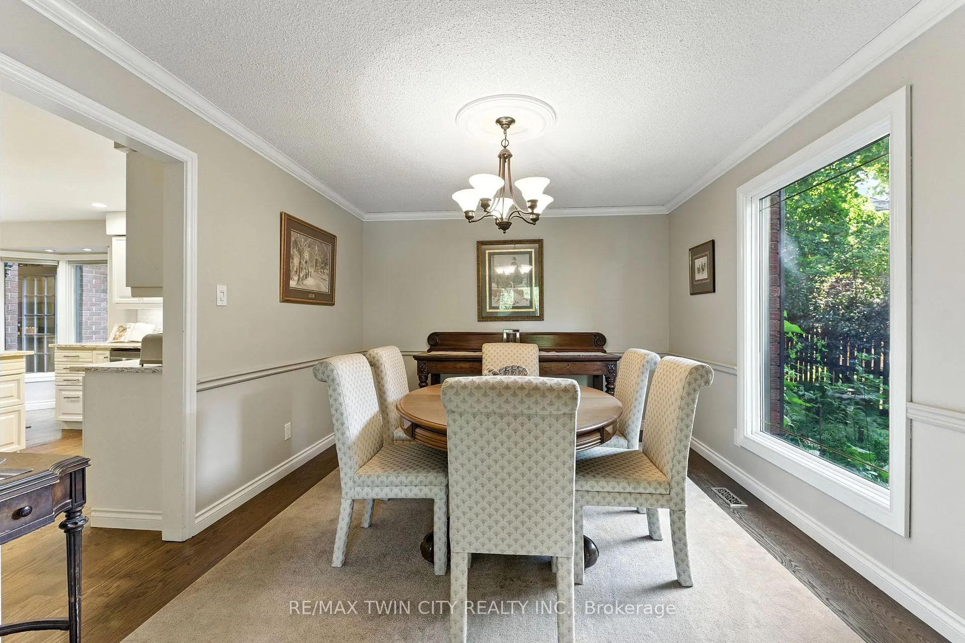 Photo 13 of 91 Abbey Close, Hamilton, Ancaster — HOMEH