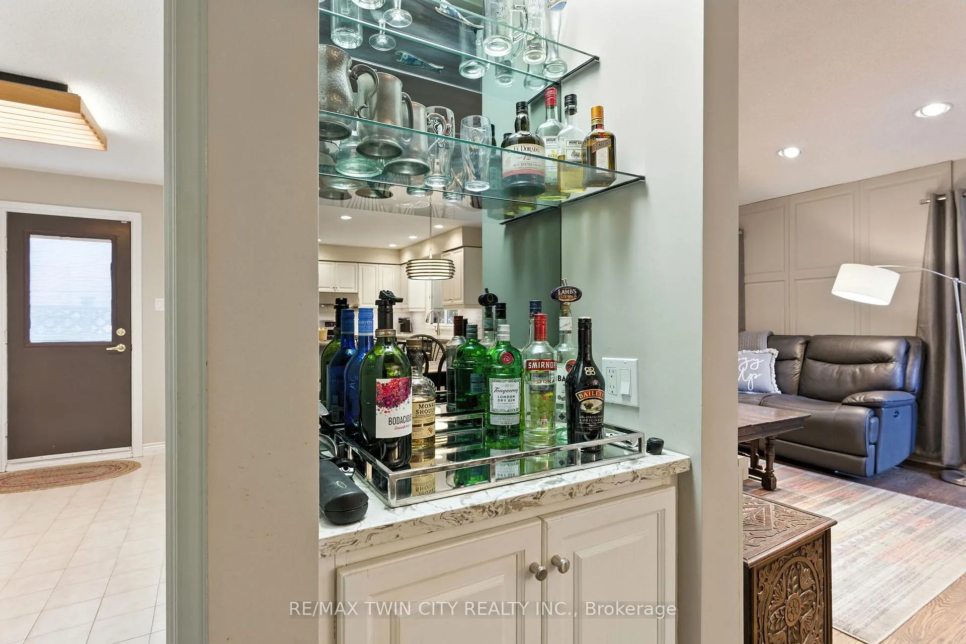 Photo 22 of 91 Abbey Close, Hamilton, Ancaster — HOMEH