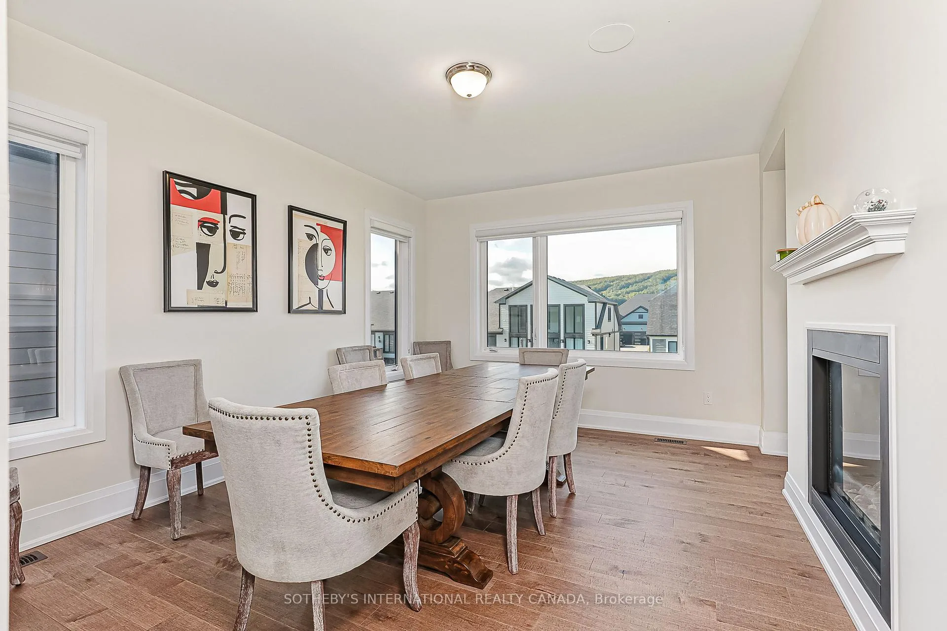 Photo 19 of 103 Stoneleigh Drive, Blue Mountains — HOMEH