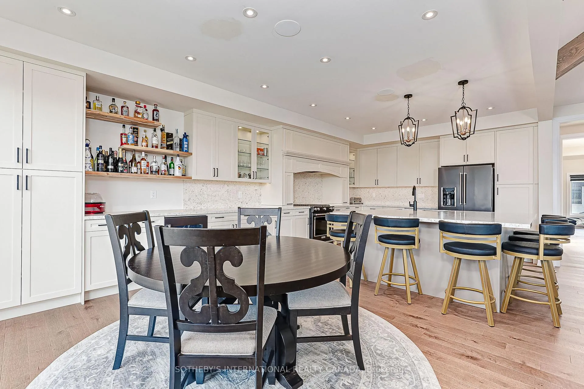 Photo 22 of 103 Stoneleigh Drive, Blue Mountains — HOMEH