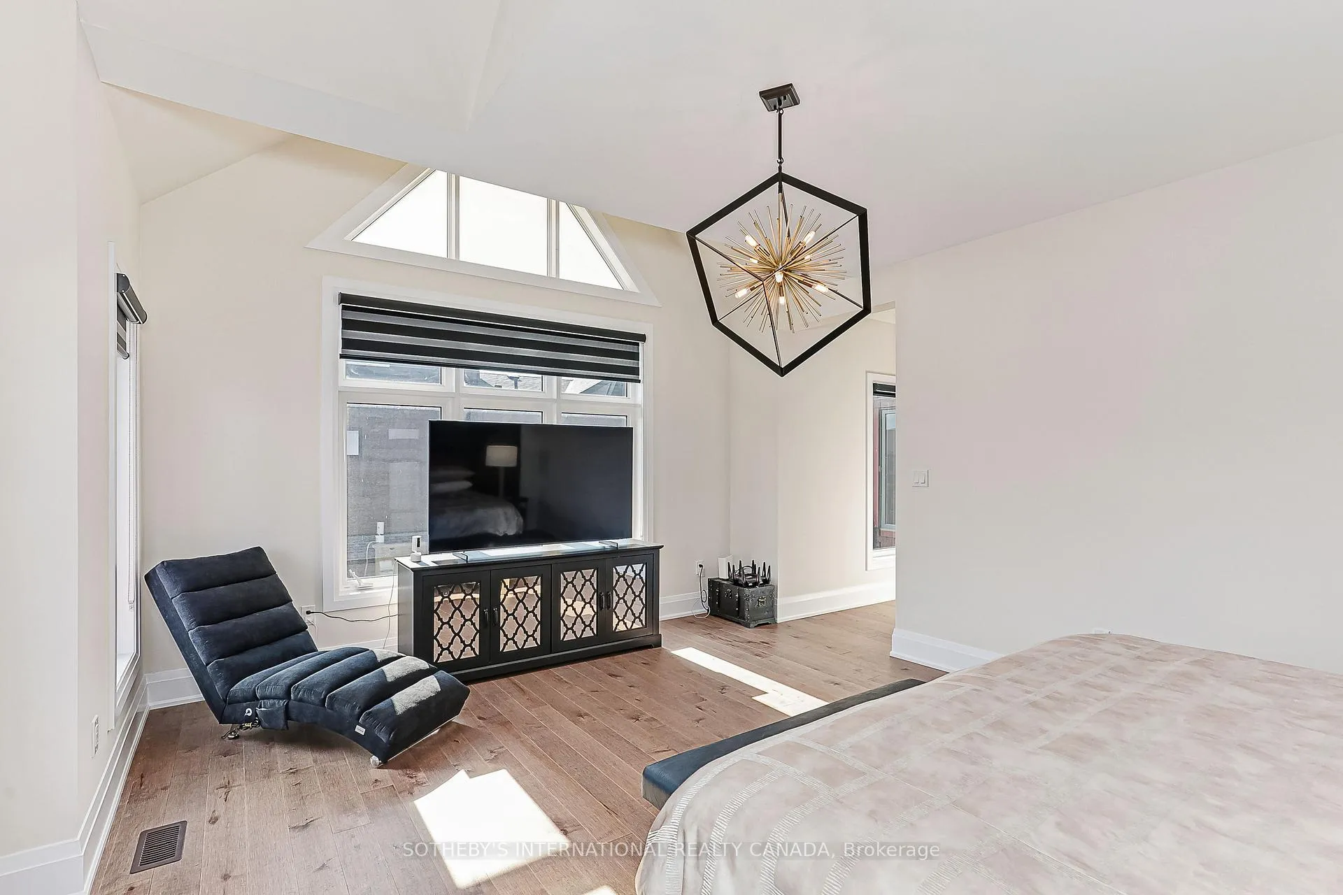 Photo 31 of 103 Stoneleigh Drive, Blue Mountains — HOMEH