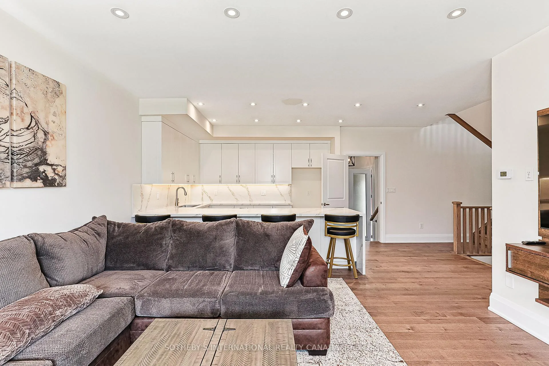Photo 36 of 103 Stoneleigh Drive, Blue Mountains — HOMEH