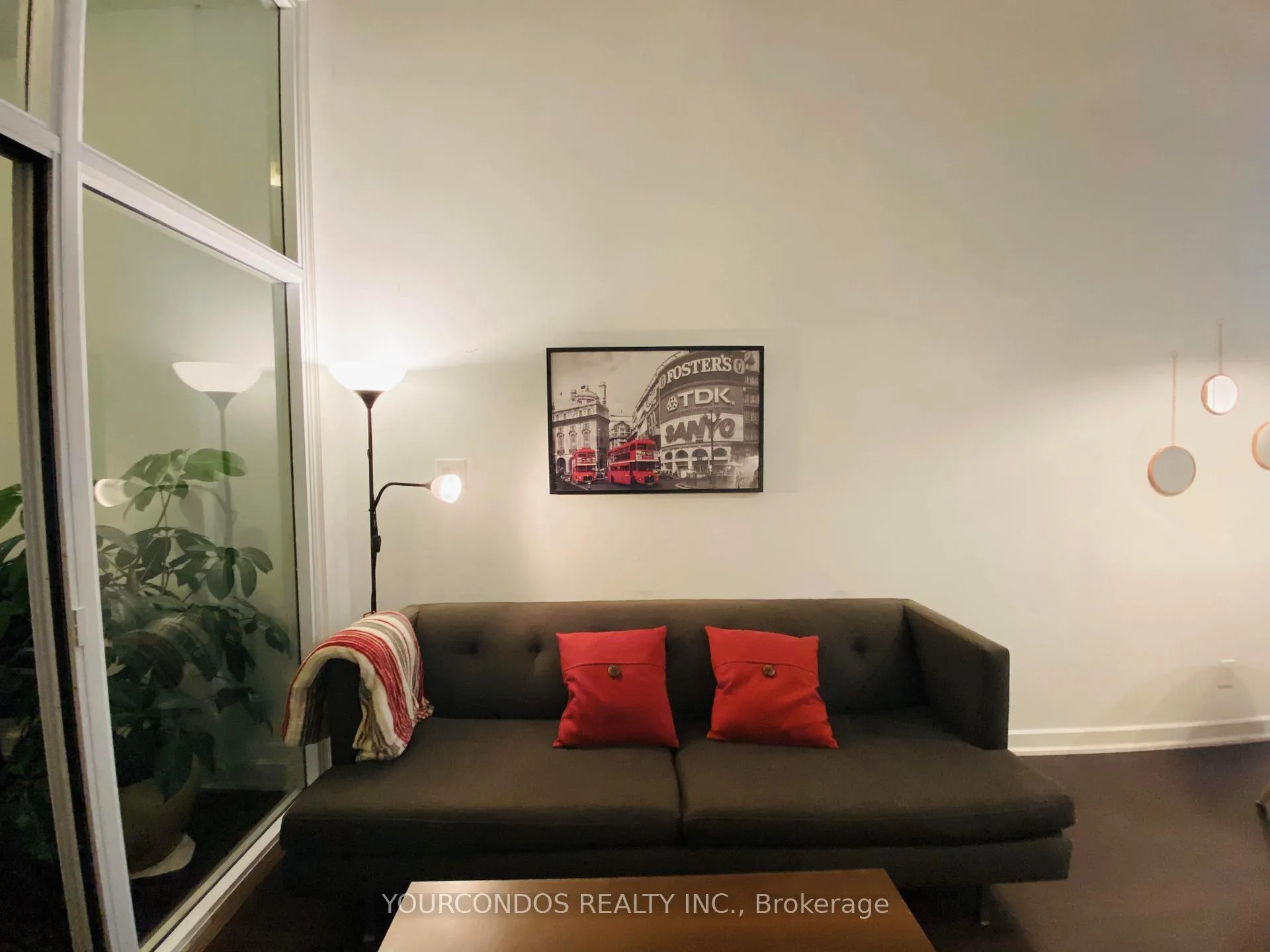 Photo 6 of Unit 435, 380 Macpherson Avenue, Toronto, Casa Loma — HOMEH