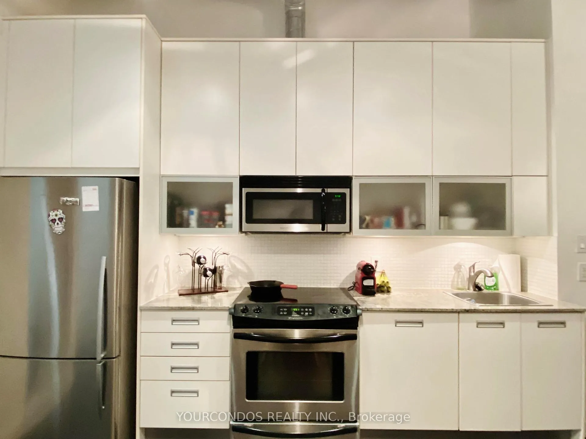 Photo 7 of Unit 435, 380 Macpherson Avenue, Toronto, Casa Loma — HOMEH
