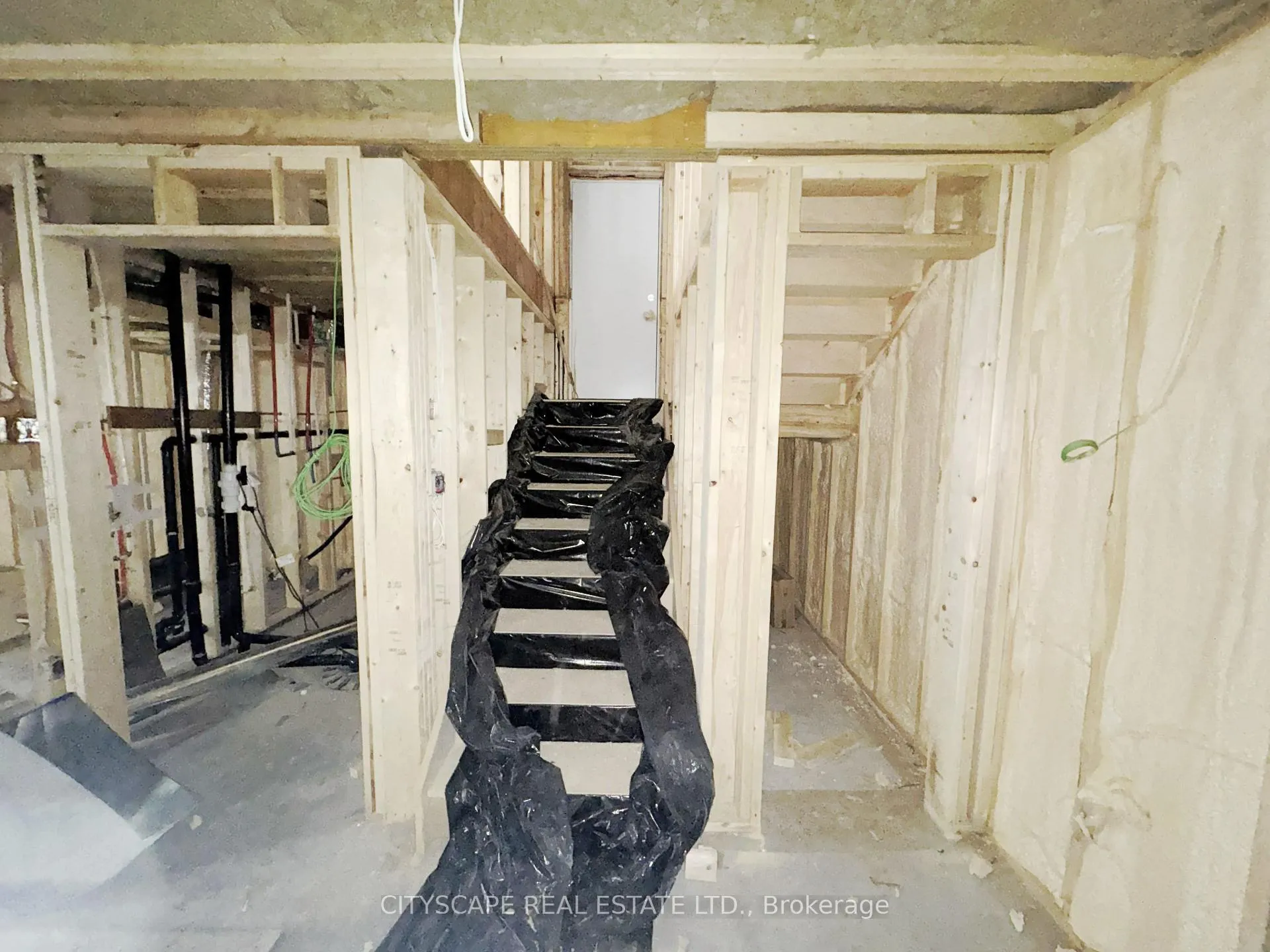 Photo 25 of 13 Chester Street, Guelph, Exhibition Park — HOMEH
