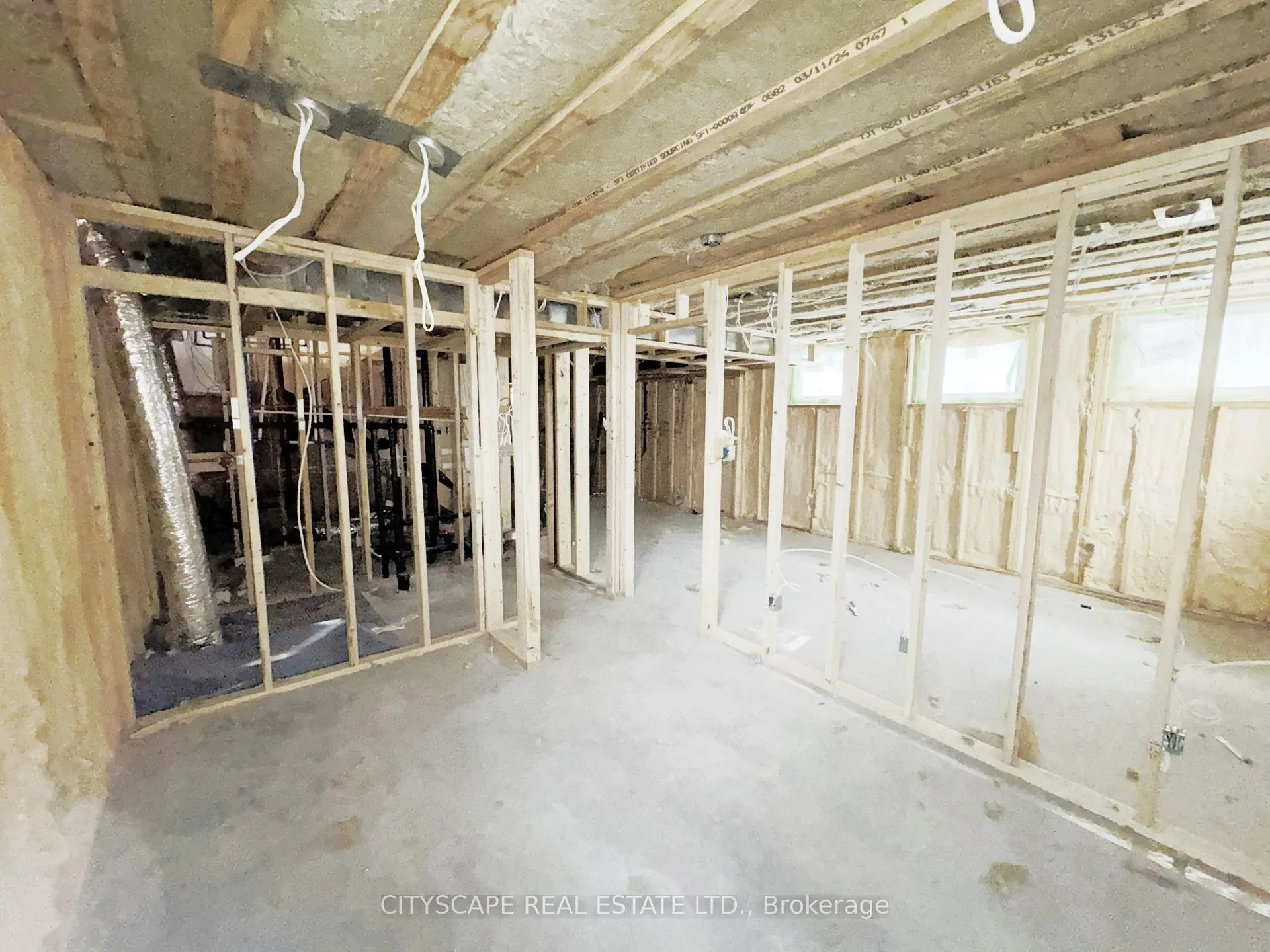 Photo 29 of 13 Chester Street, Guelph, Exhibition Park — HOMEH