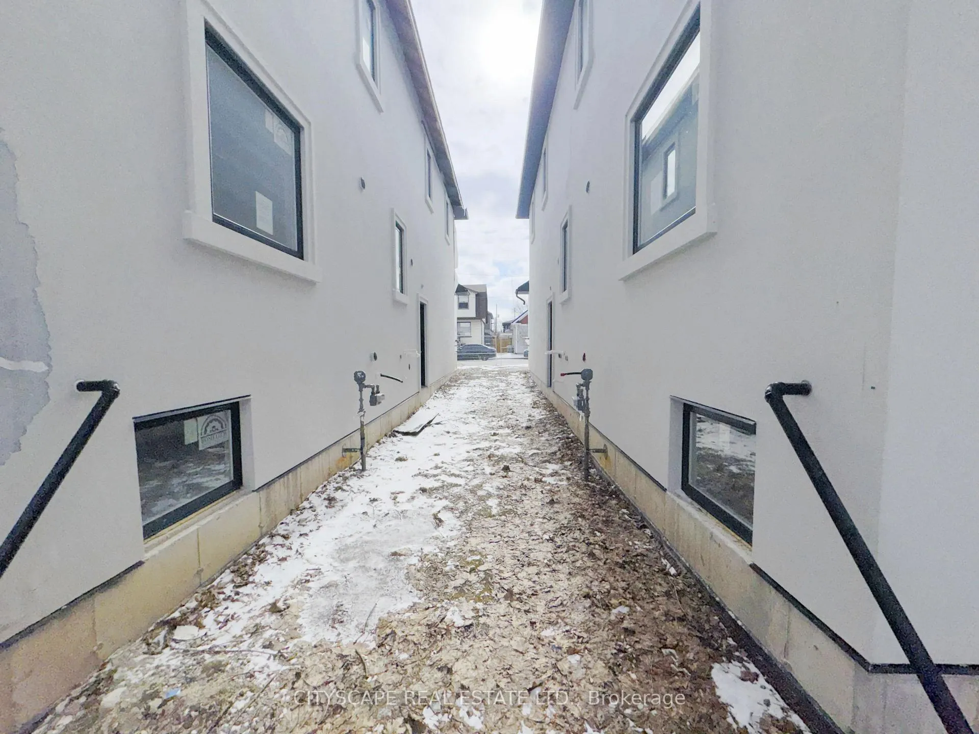 Photo 35 of 13 Chester Street, Guelph, Exhibition Park — HOMEH