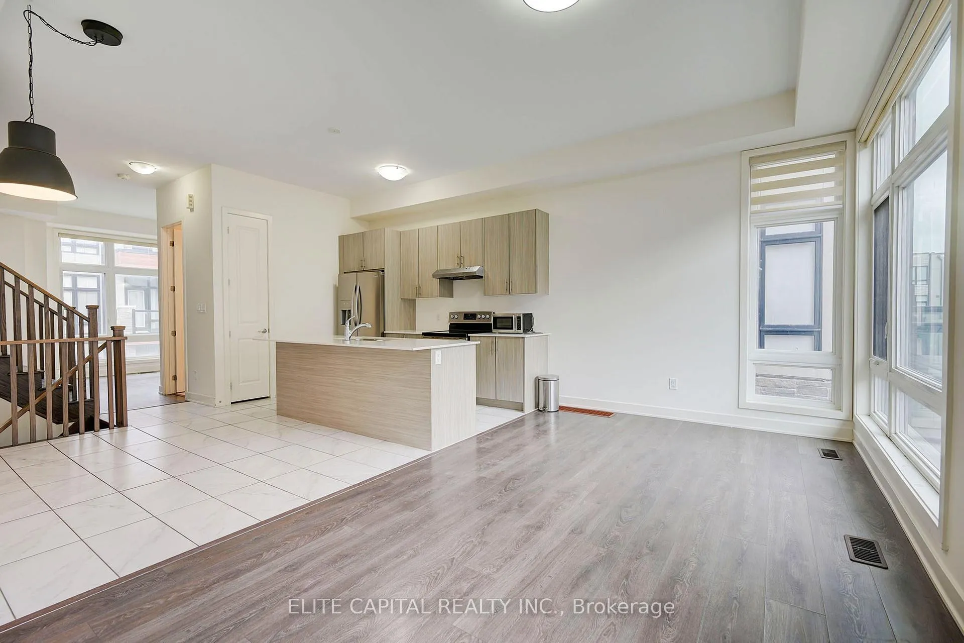 Photo 4 of 26 Brunet Drive, Vaughan, Vellore Village — HOMEH