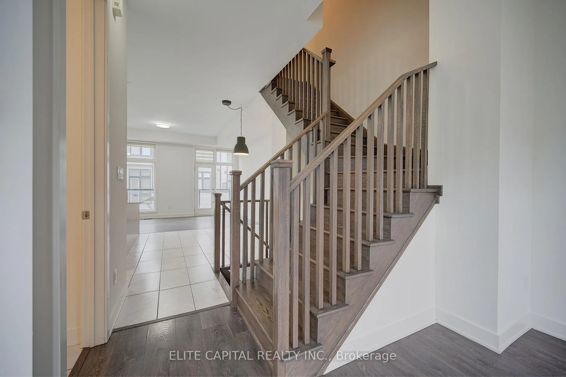 Photo 10 of 26 Brunet Drive, Vaughan, Vellore Village — HOMEH