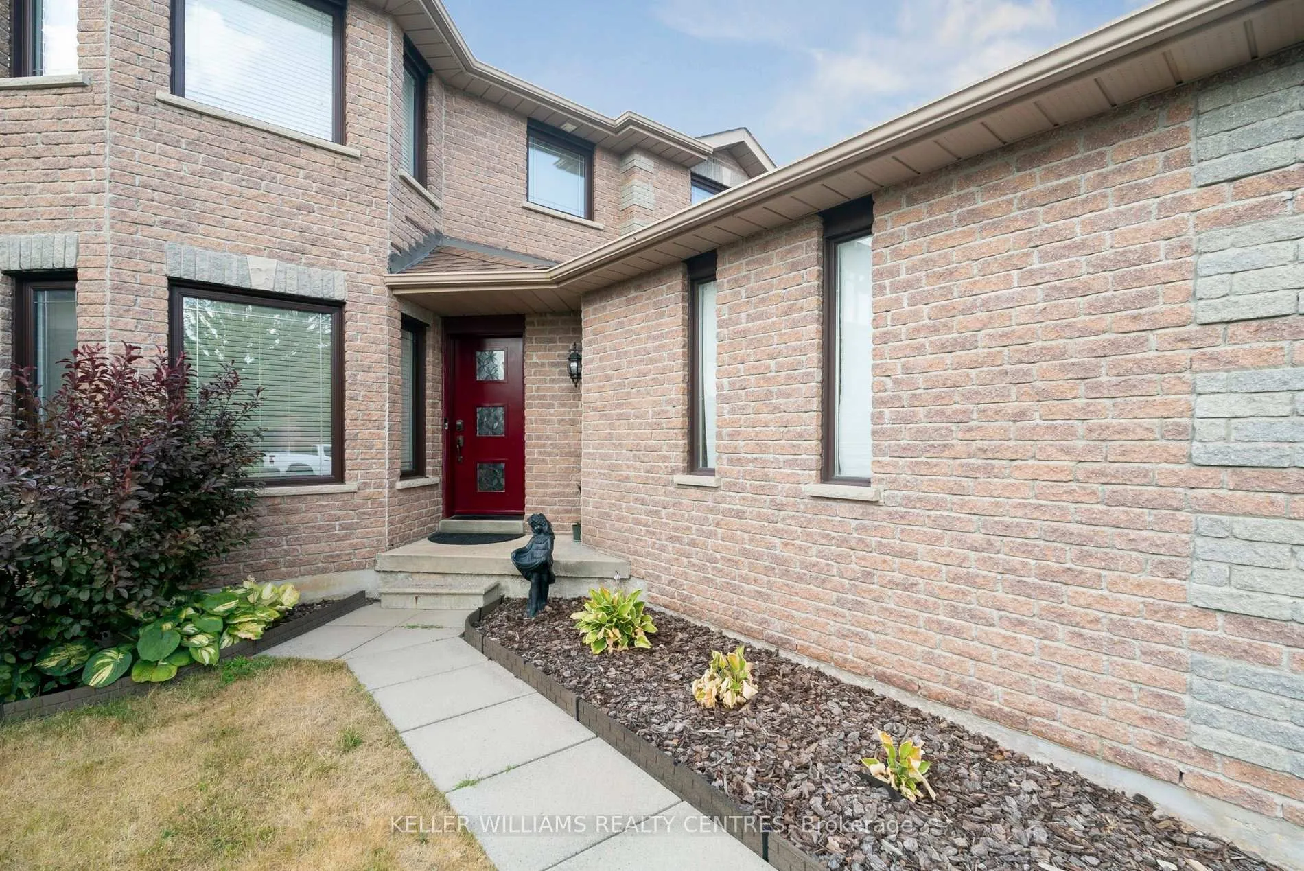 Photo 3 of 78 Stephanie Lane, Barrie, Painswick South — HOMEH