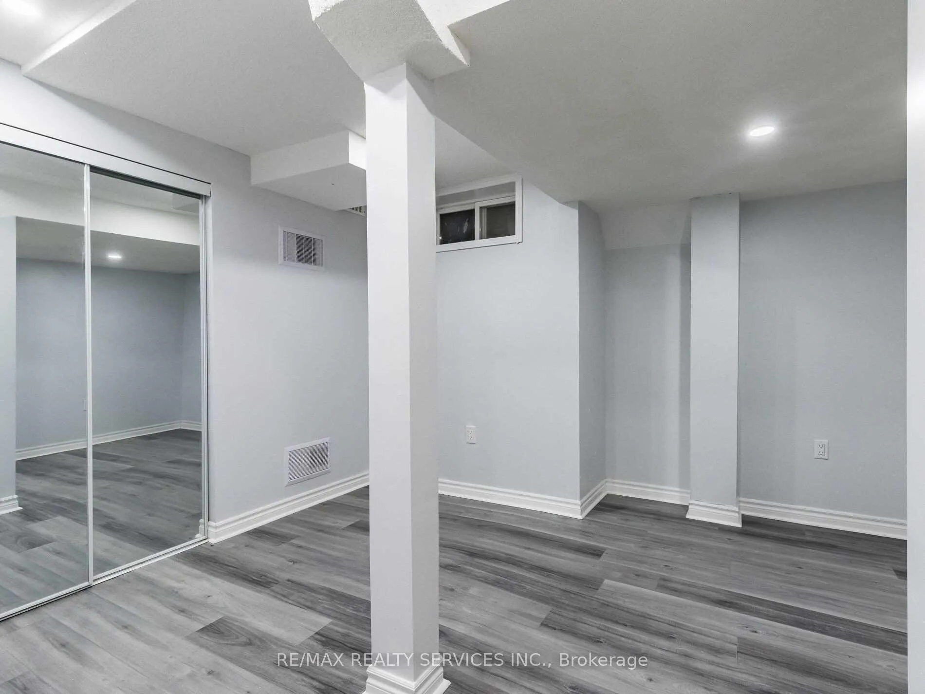 Photo 6 of Unit Basement unit, 119 Fandango Drive, Brampton, Credit Valley — HOMEH