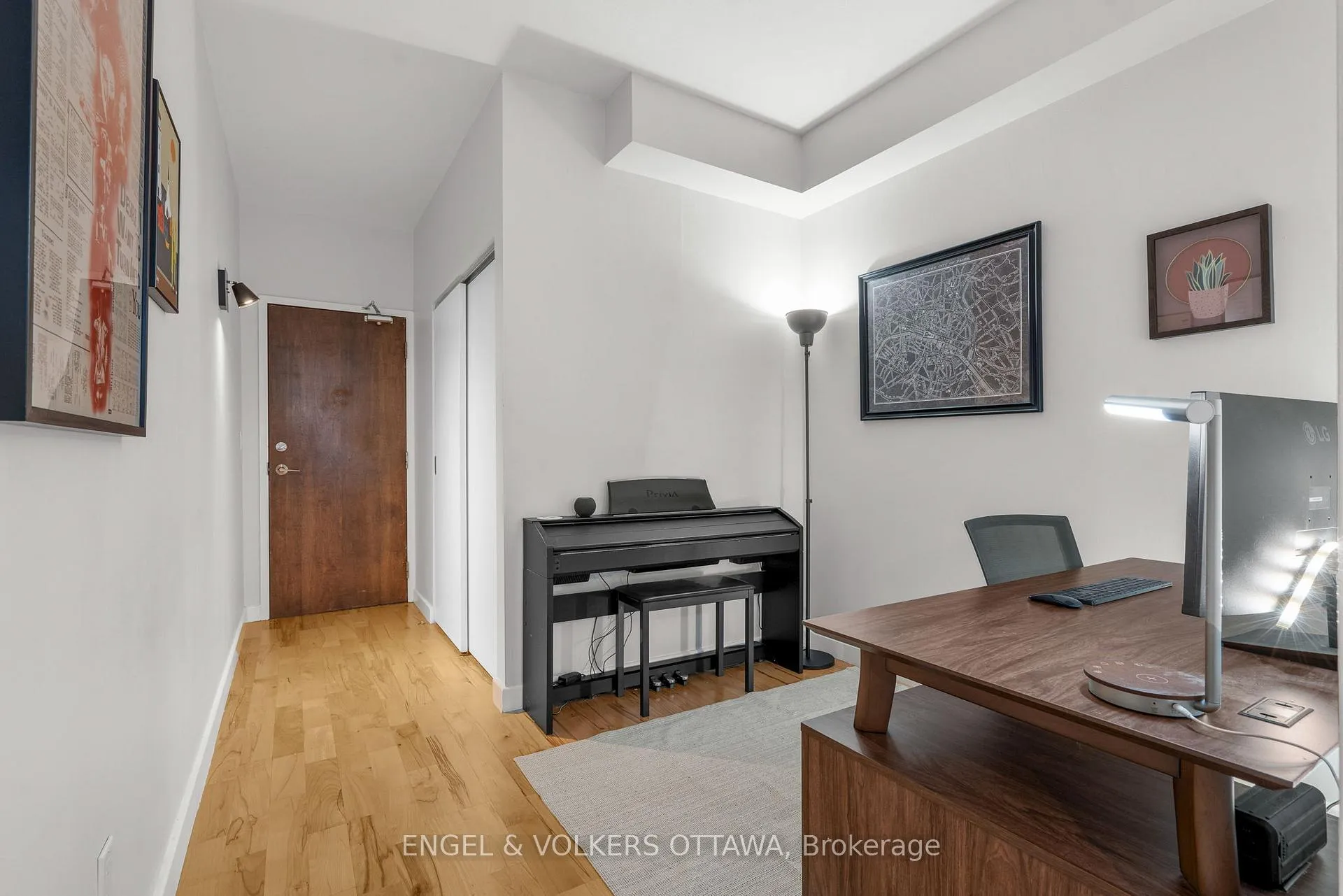 Photo 8 of Unit 803, 179 George Street, Ottawa, Lower Town/Byward Market — HOMEH