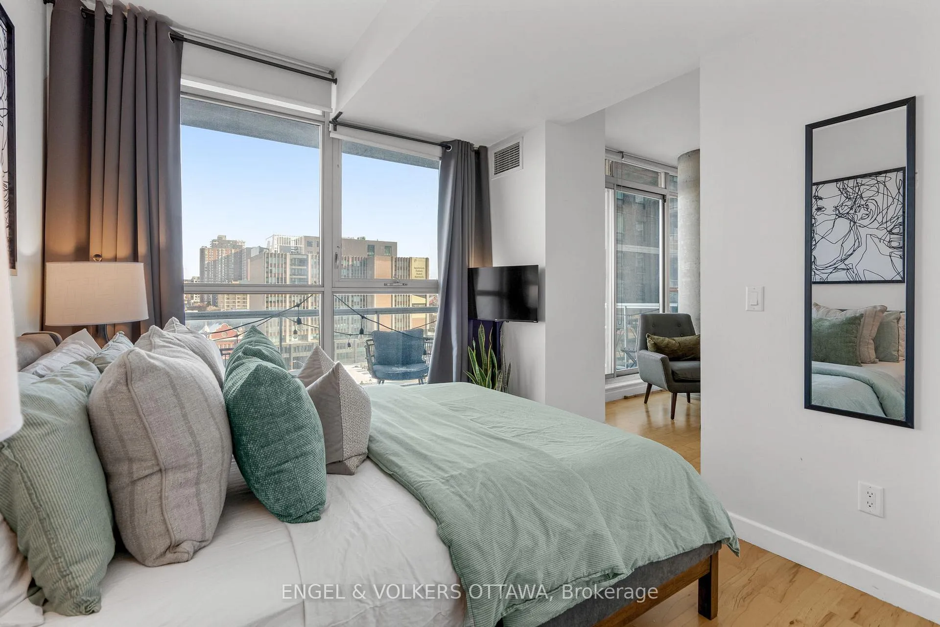 Photo 20 of Unit 803, 179 George Street, Ottawa, Lower Town/Byward Market — HOMEH