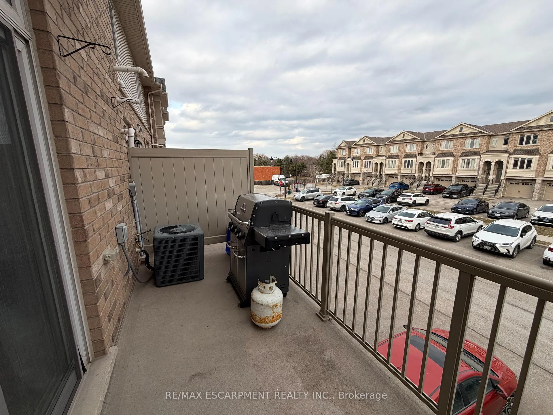 Photo 6 of 4165 Palermo Common, Burlington, Shoreacres — HOMEH