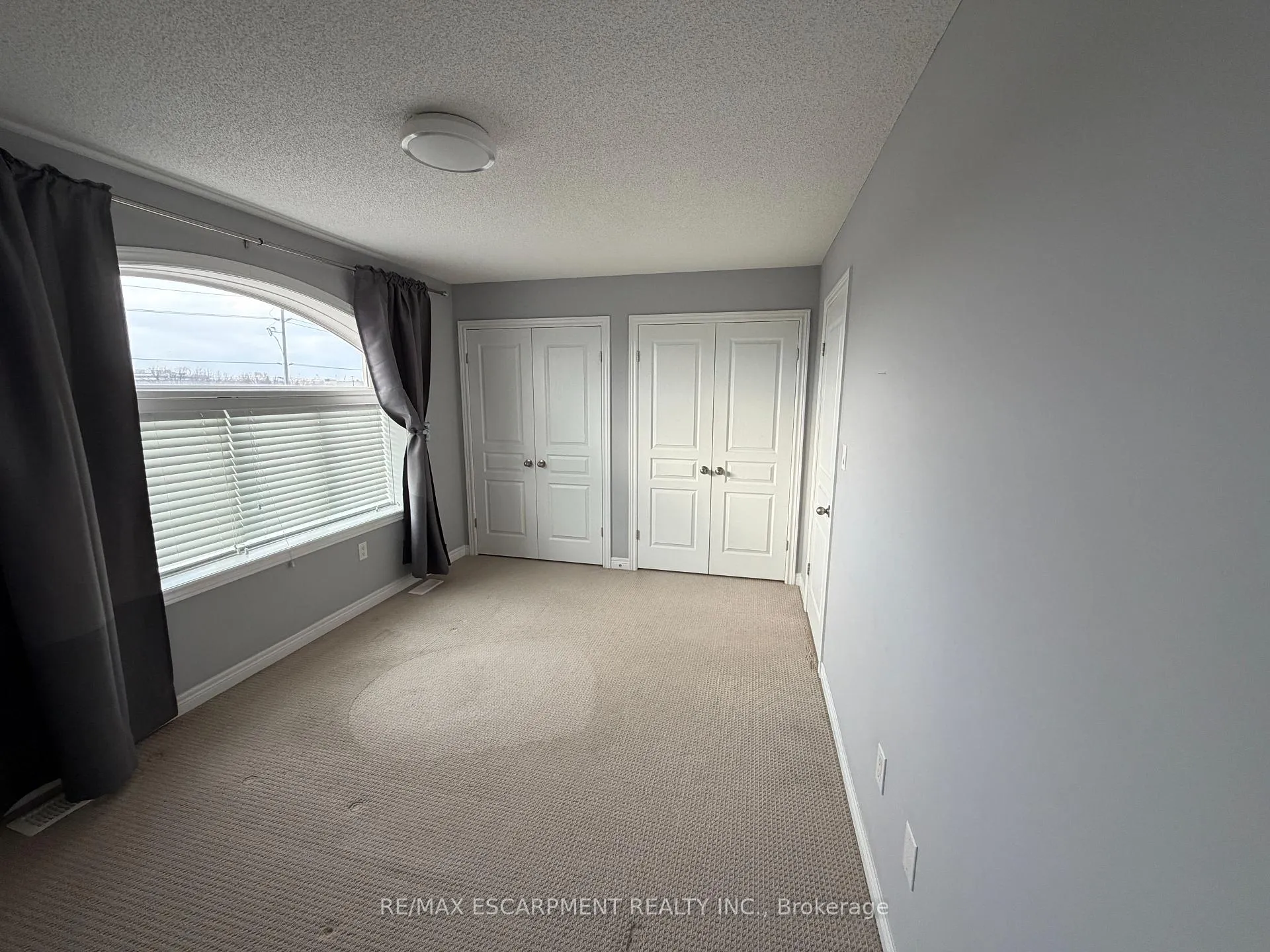 Photo 17 of 4165 Palermo Common, Burlington, Shoreacres — HOMEH