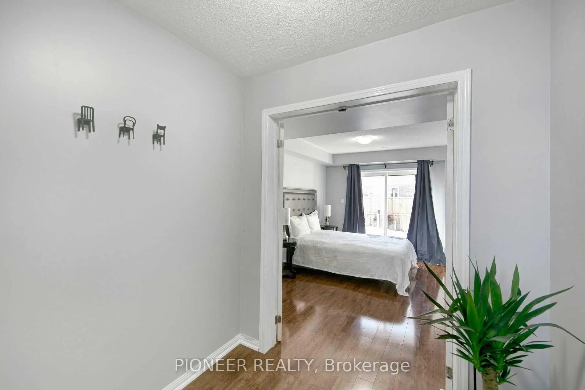 Photo 25 of 15 Colonel Frank Ching Crescent, Brampton, Fletcher's West — HOMEH