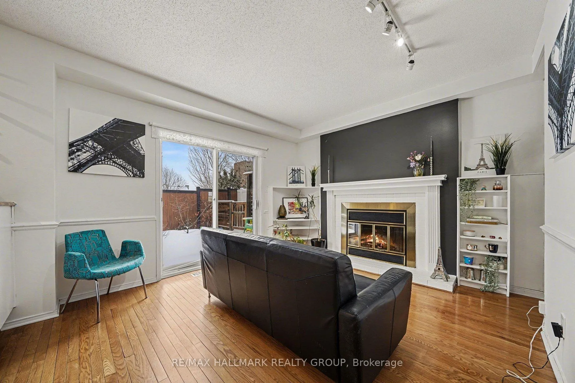 Photo 10 of 2741 Massicotte Lane, Ottawa, Emerald Woods/Sawmill Creek — HOMEH