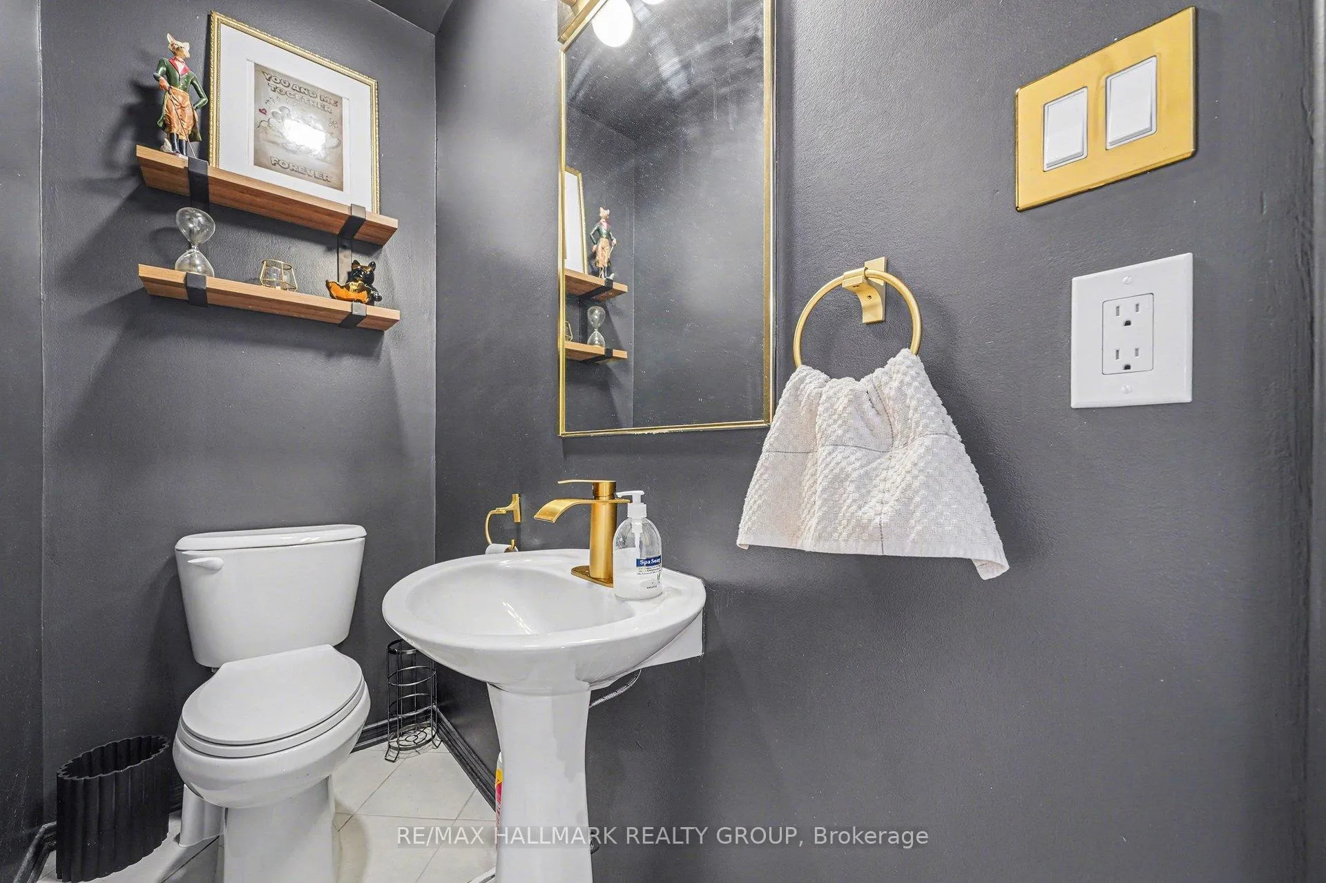 Photo 12 of 2741 Massicotte Lane, Ottawa, Emerald Woods/Sawmill Creek — HOMEH