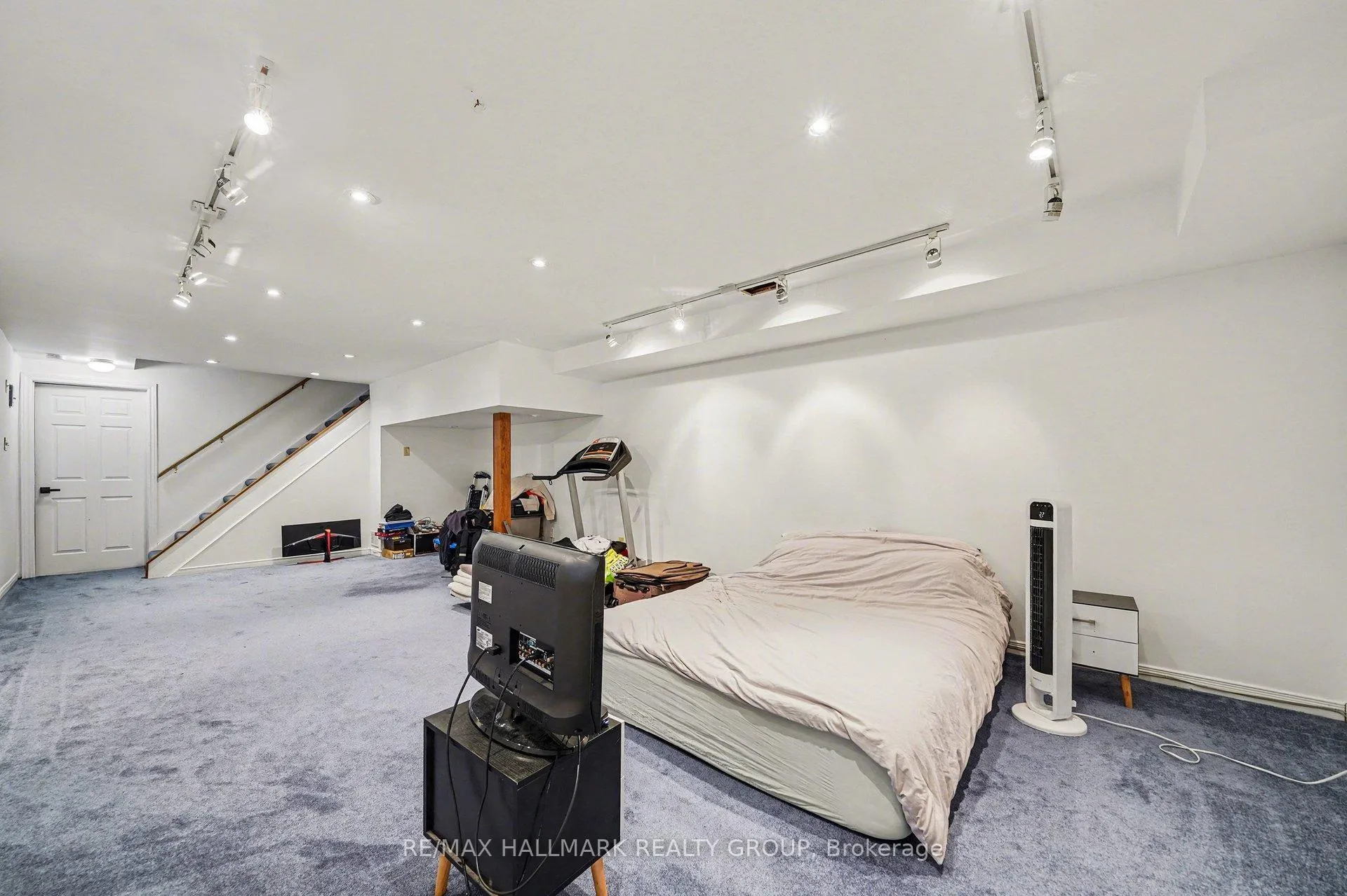 Photo 20 of 2741 Massicotte Lane, Ottawa, Emerald Woods/Sawmill Creek — HOMEH