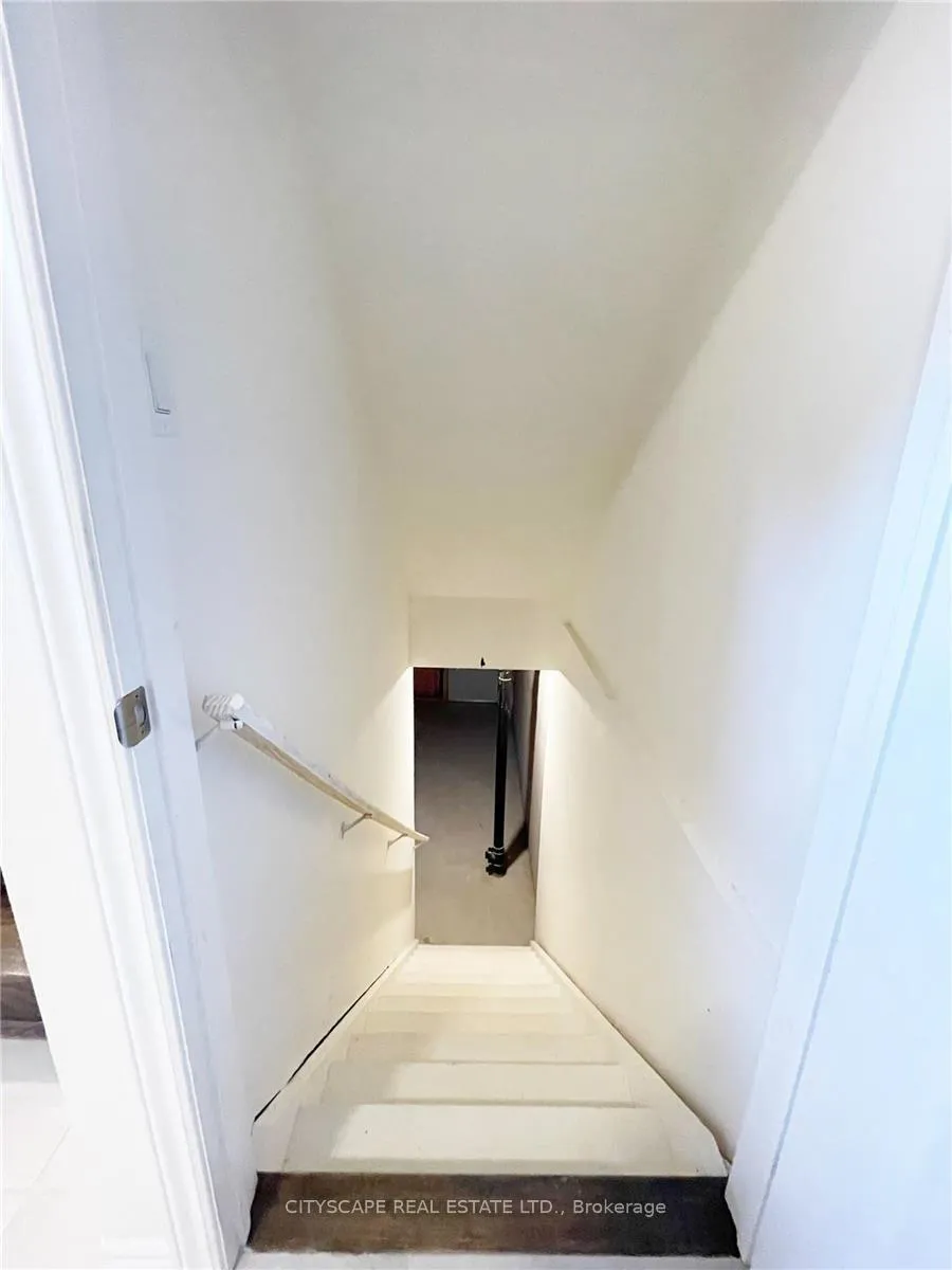 Photo 21 of 253 Clockwork Drive, Brampton, Northwest Brampton — HOMEH