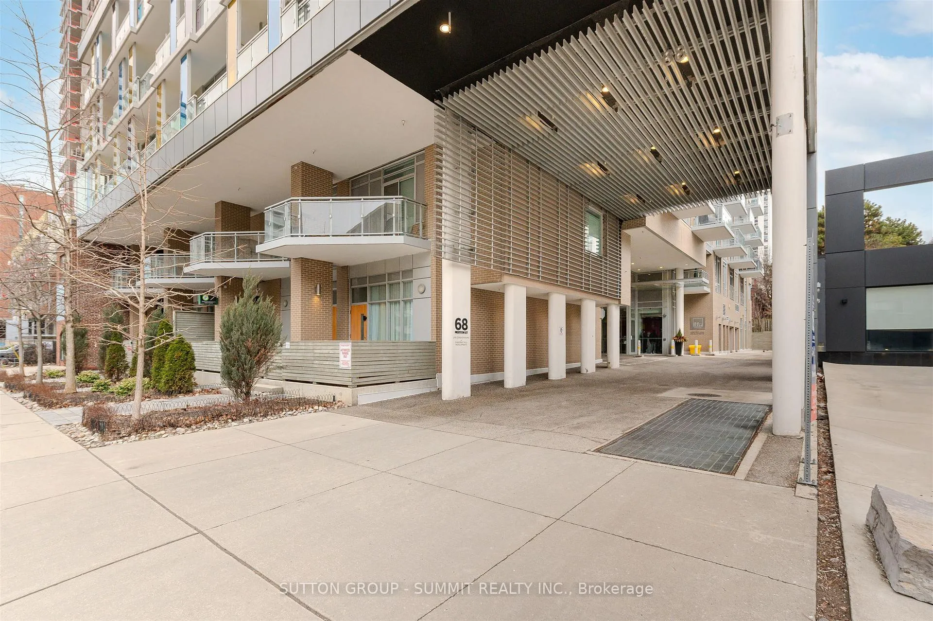 Photo 2 of Unit 602, 68 Merton Street, Toronto, Mount Pleasant West — HOMEH