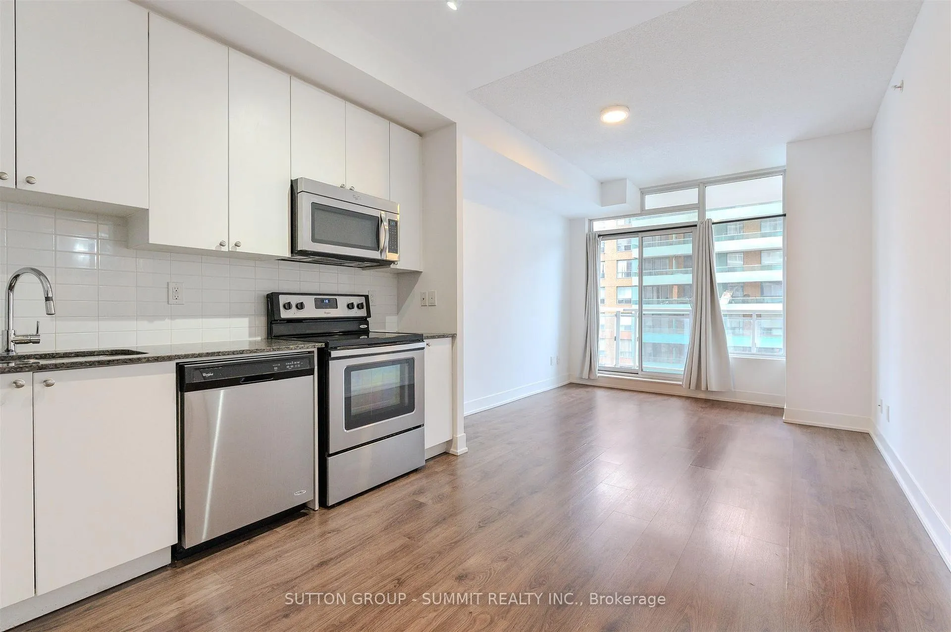 Photo 5 of Unit 602, 68 Merton Street, Toronto, Mount Pleasant West — HOMEH