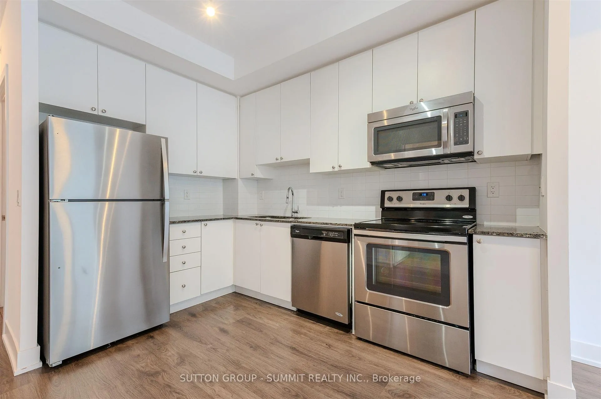Photo 7 of Unit 602, 68 Merton Street, Toronto, Mount Pleasant West — HOMEH