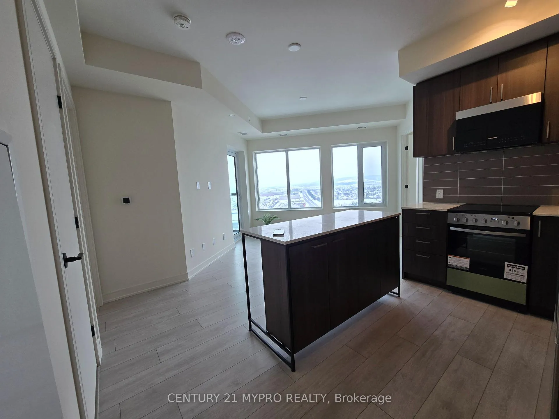 Photo 6 of Unit 2009, 8020 Derry Road, Milton, Coates — HOMEH