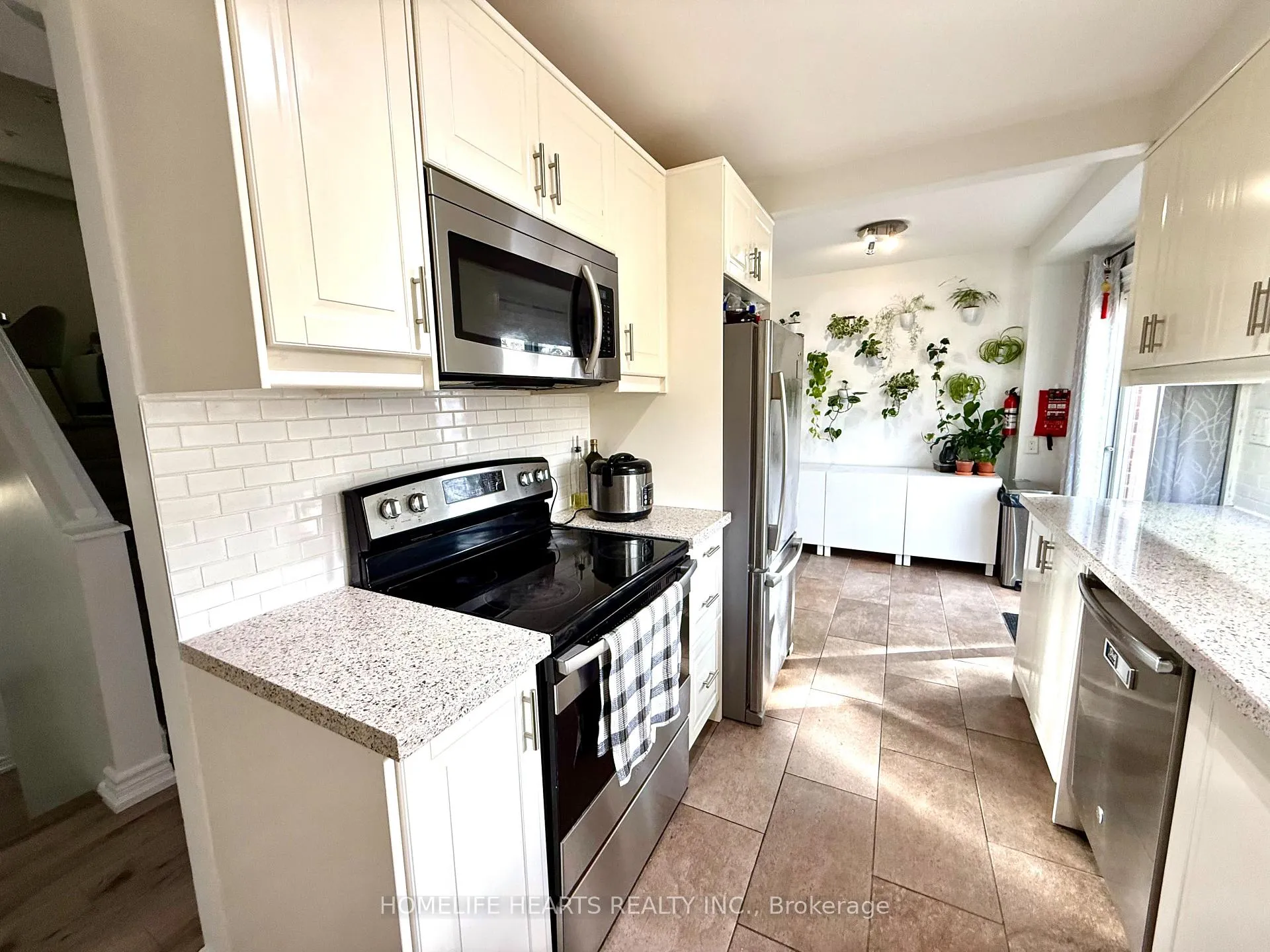 Photo 9 of Unit 30, 235 Bronte Street S, Milton, Old Milton — HOMEH