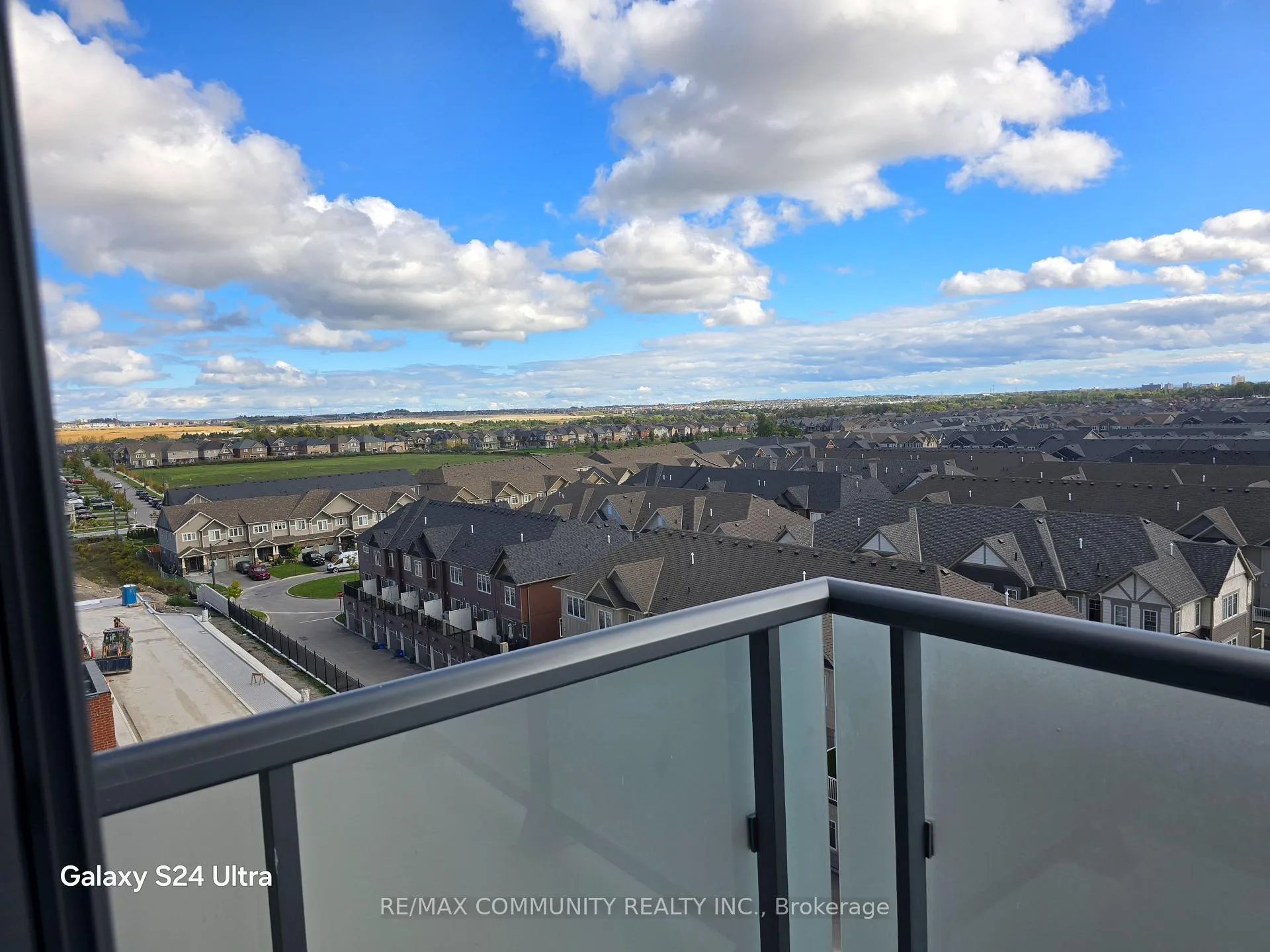 Photo 9 of Unit 606, 2545 Simcoe Street N, Oshawa, Windfields — HOMEH