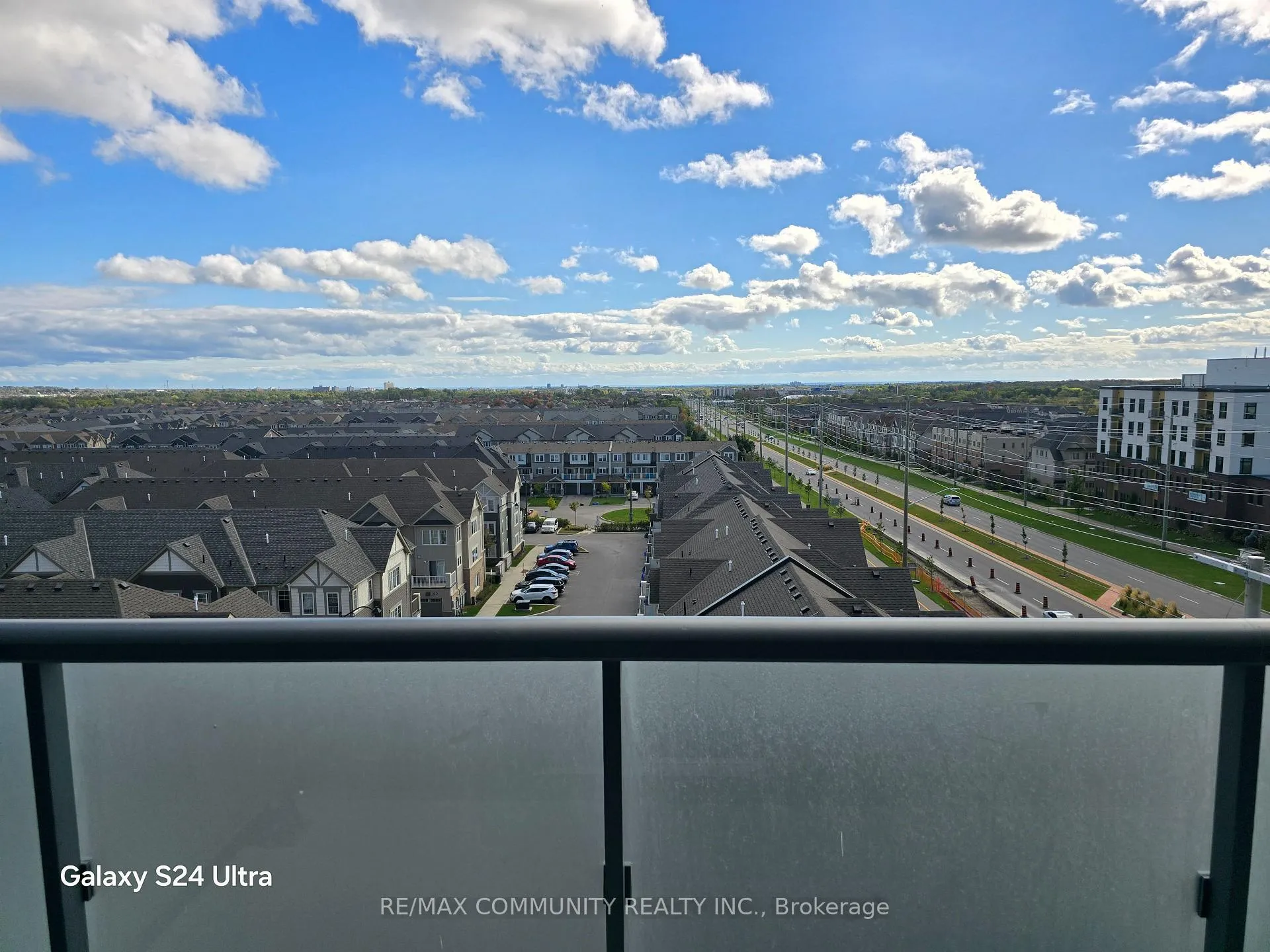 Photo 14 of Unit 606, 2545 Simcoe Street N, Oshawa, Windfields — HOMEH